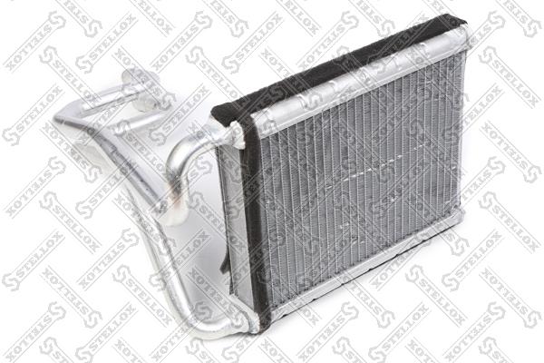 

Радиатор печки Stellox 1035289SX