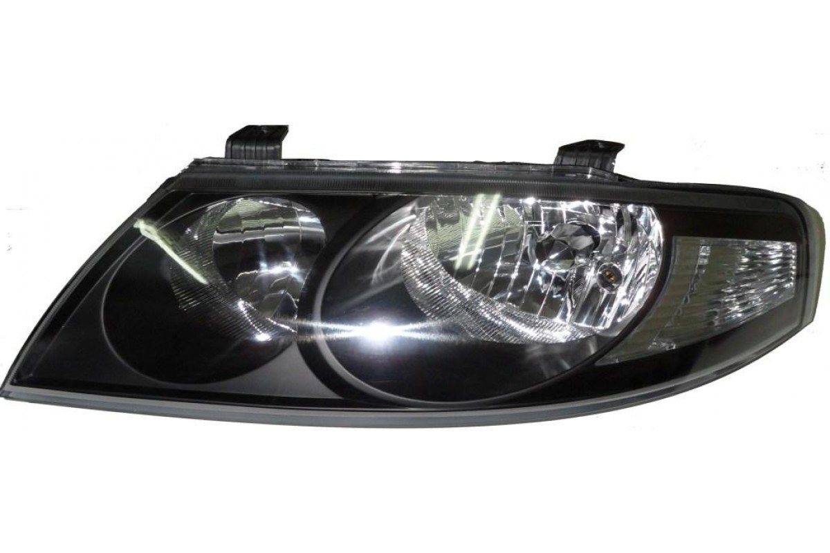 

Фара Левая Черная Nissan Almera Classic 2008- TYC 20A958B56B