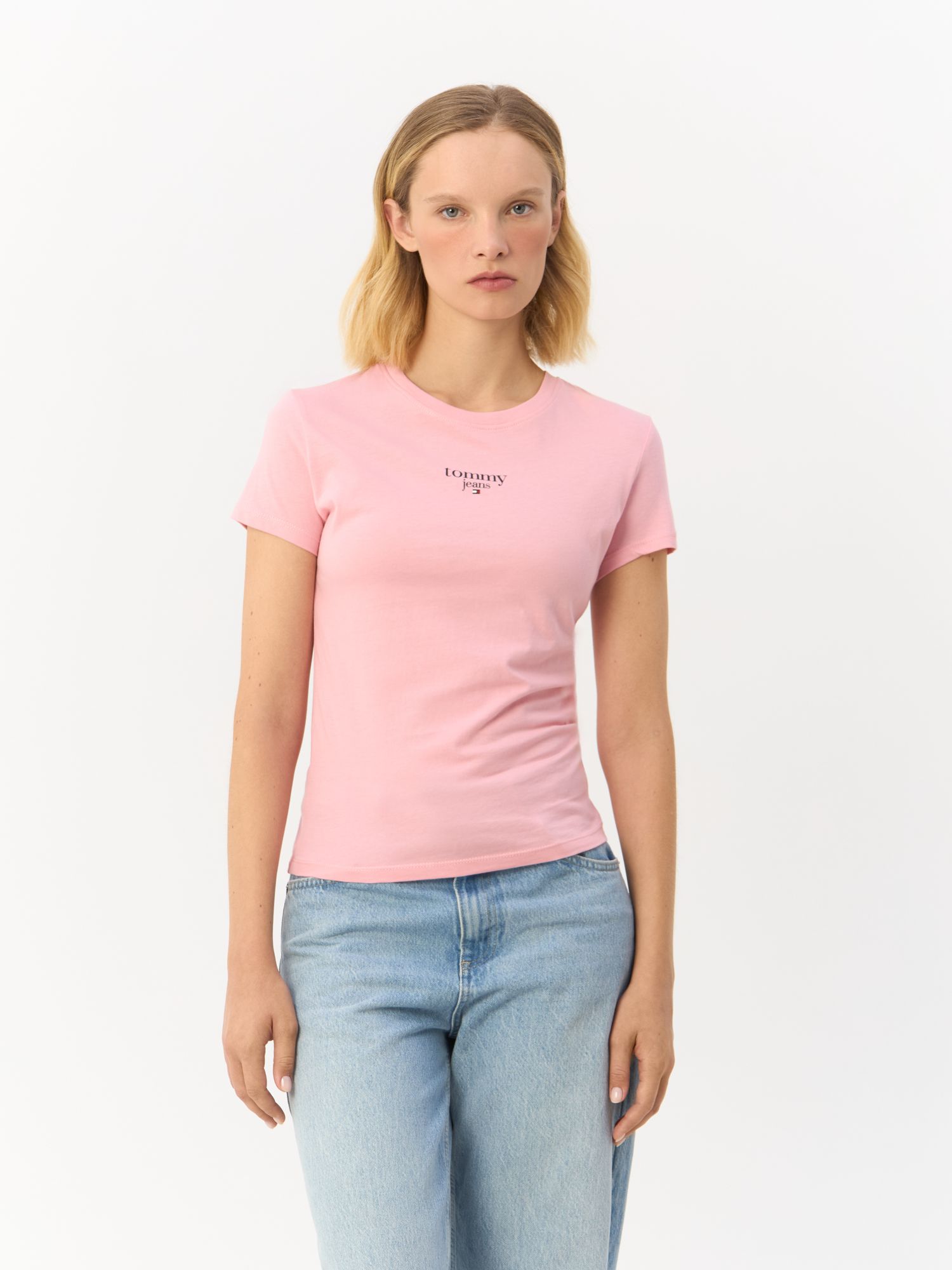 

Футболка женская Tommy Jeans DW0DW18397 розовая L, Розовый, DW0DW18397