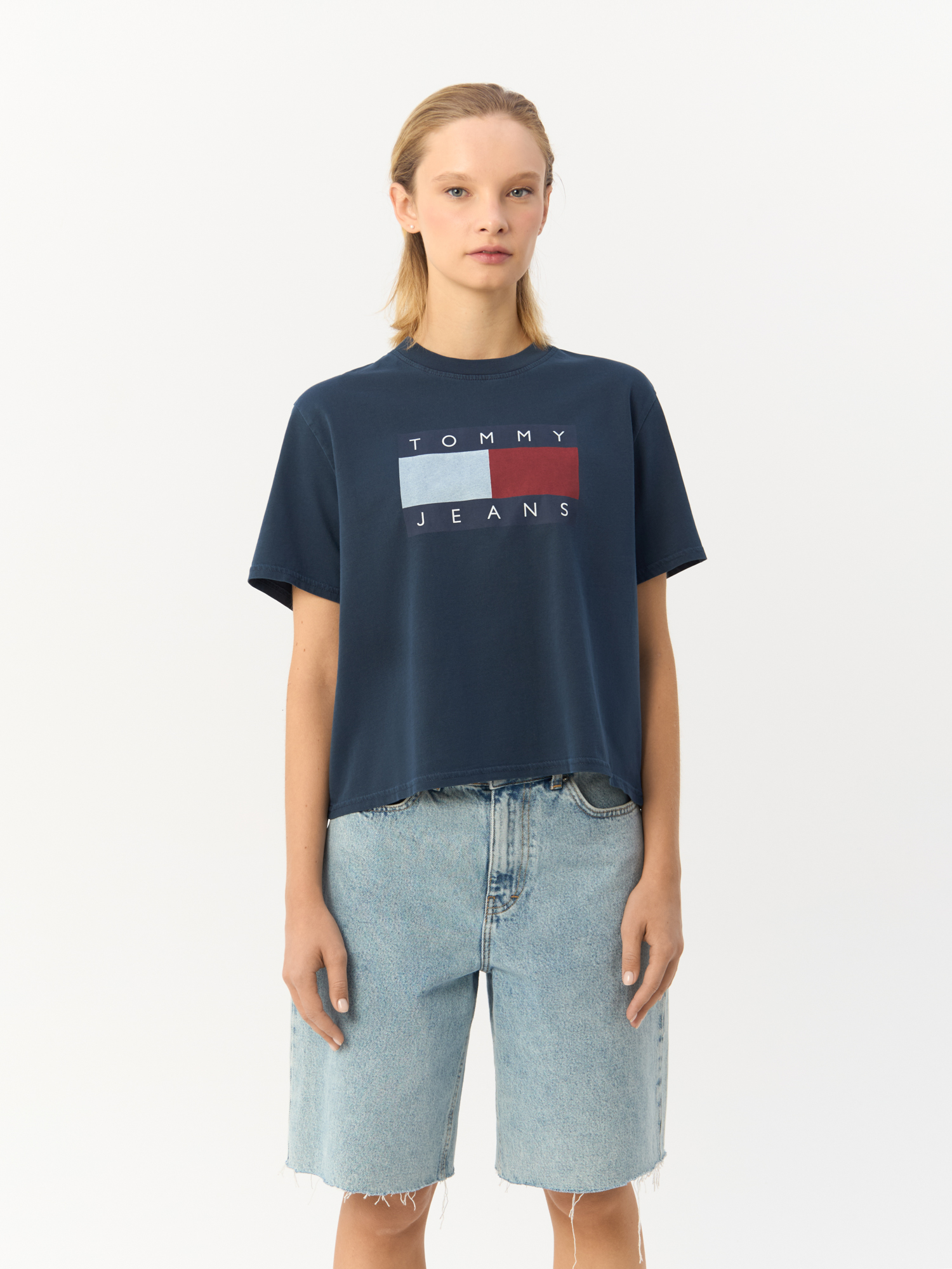 

Футболка женская Tommy Jeans DW0DW18629 синяя XS, Синий, DW0DW18629