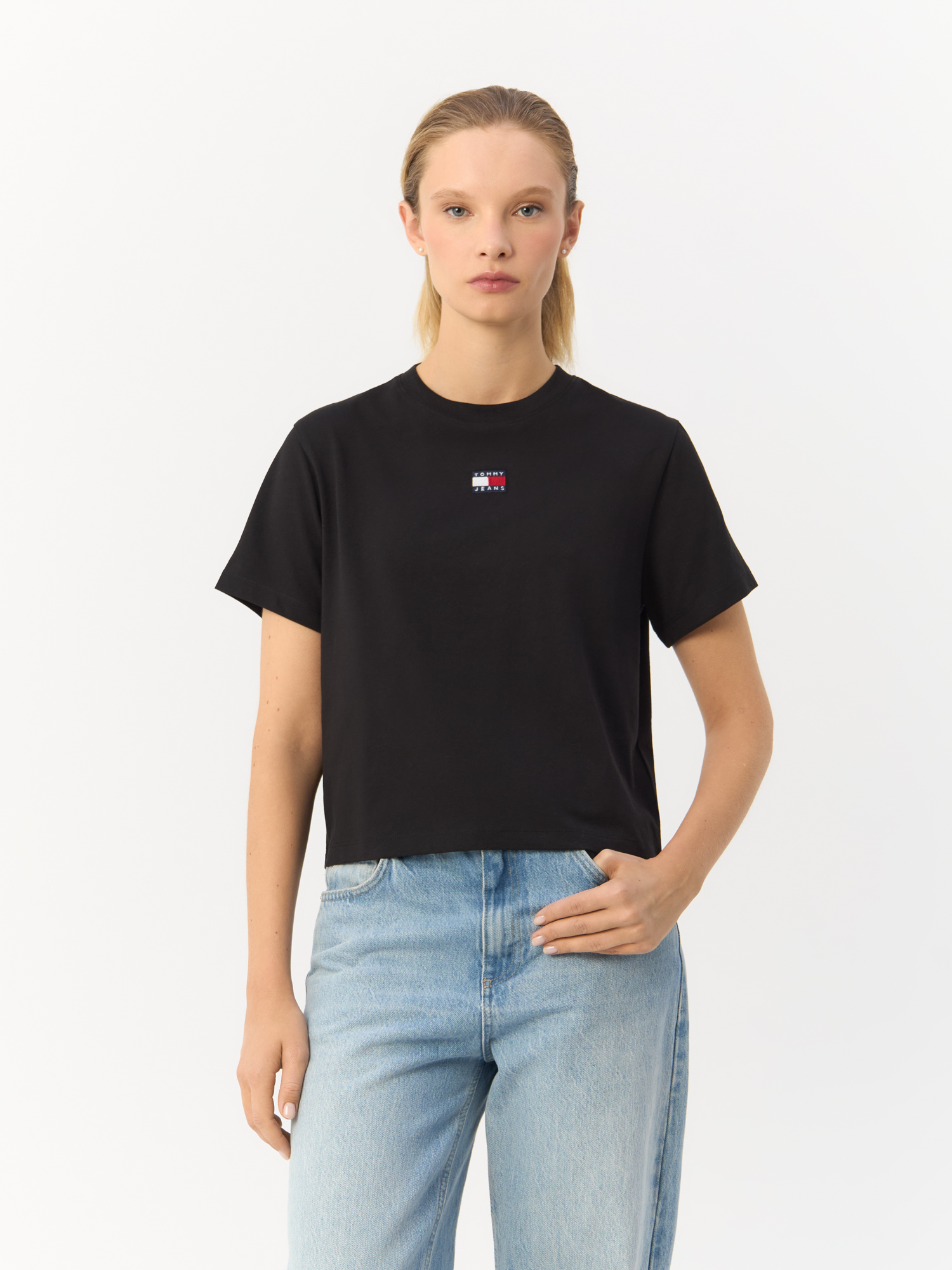 

Футболка женская Tommy Jeans DW0DW17391 черная XS, Черный, DW0DW17391