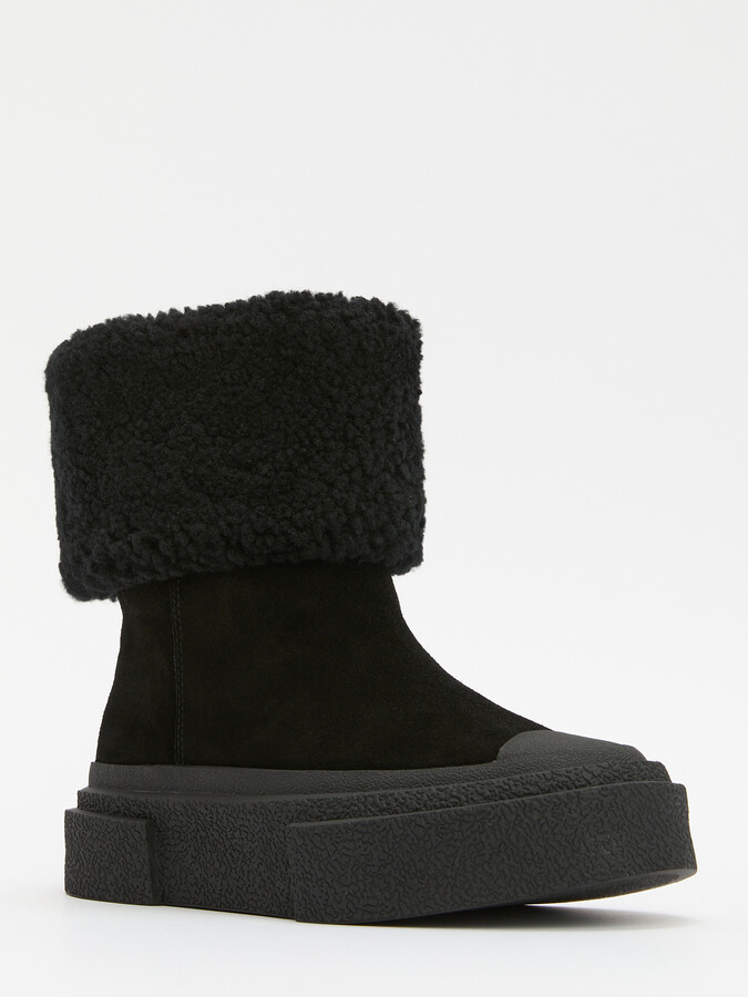 

Полусапоги женские Tendance HC23059Y-2 черные 40 EU, Черный, HC23059Y-2