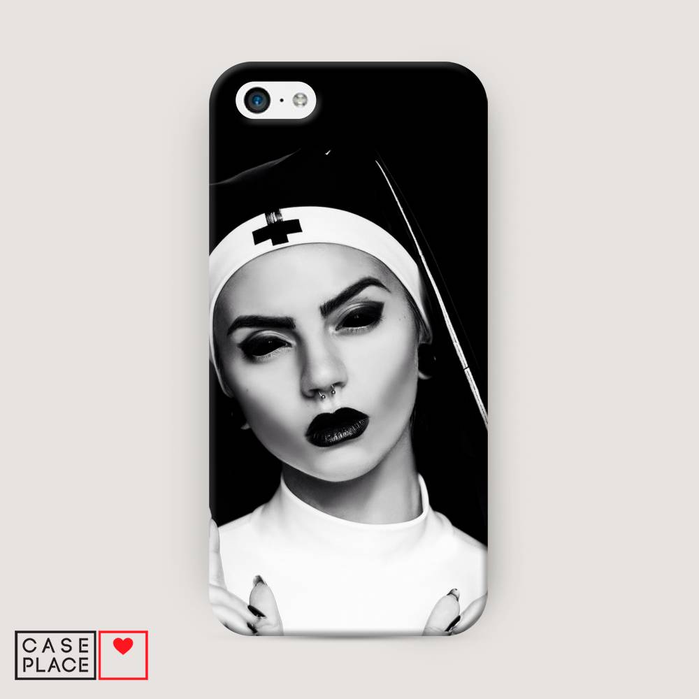 

Пластиковый чехол "Черная монашка" на Apple iPhone 5C, 10220-7