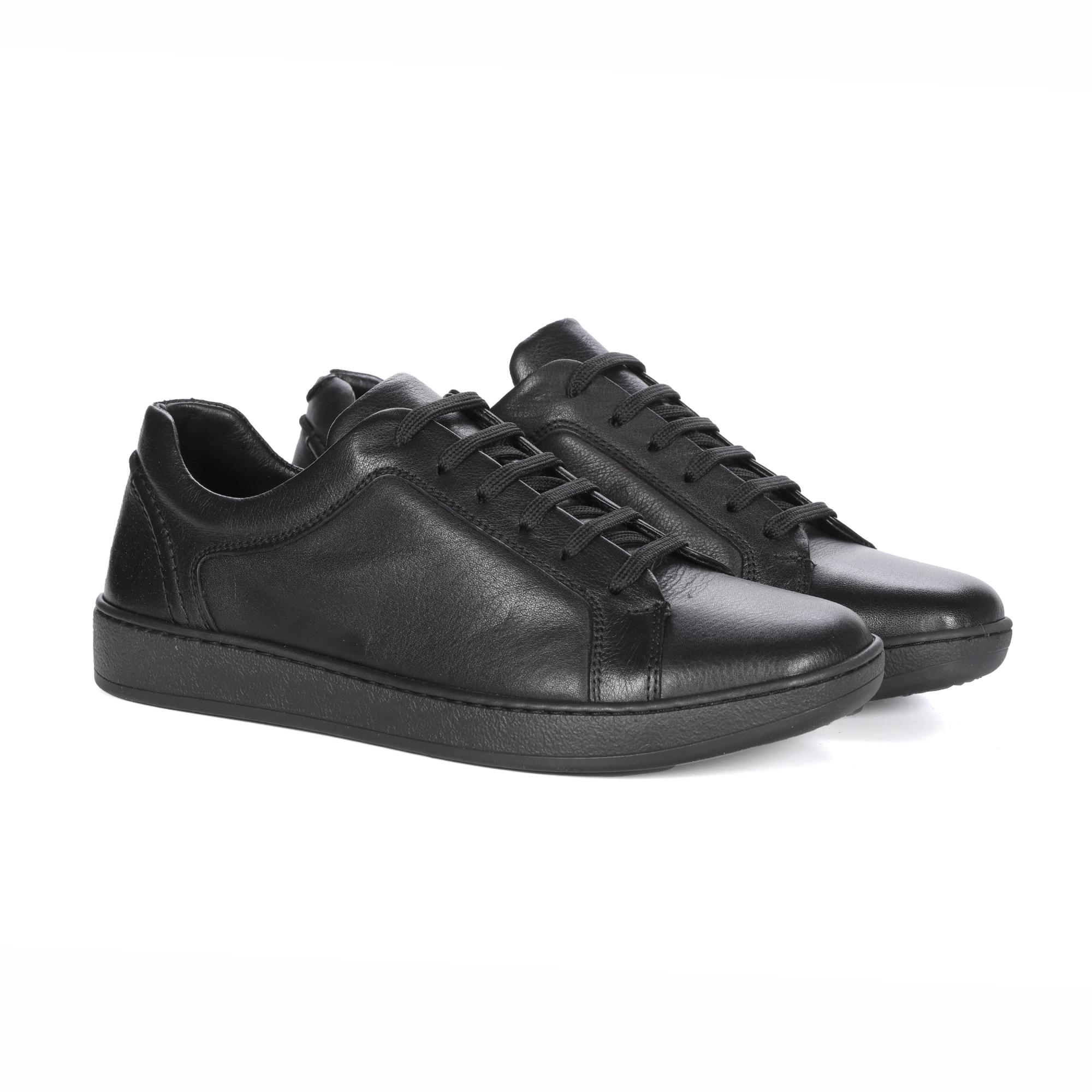 

Кеды мужские Clarks 22203014 черные 42 EU, 22203014