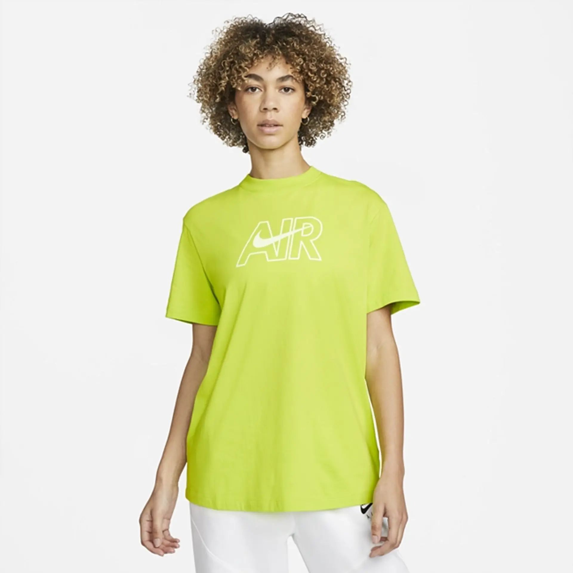 

Футболка женская Nike DN5800-321 зеленая XS, Зеленый, Nsw Tee Bf Nike Air