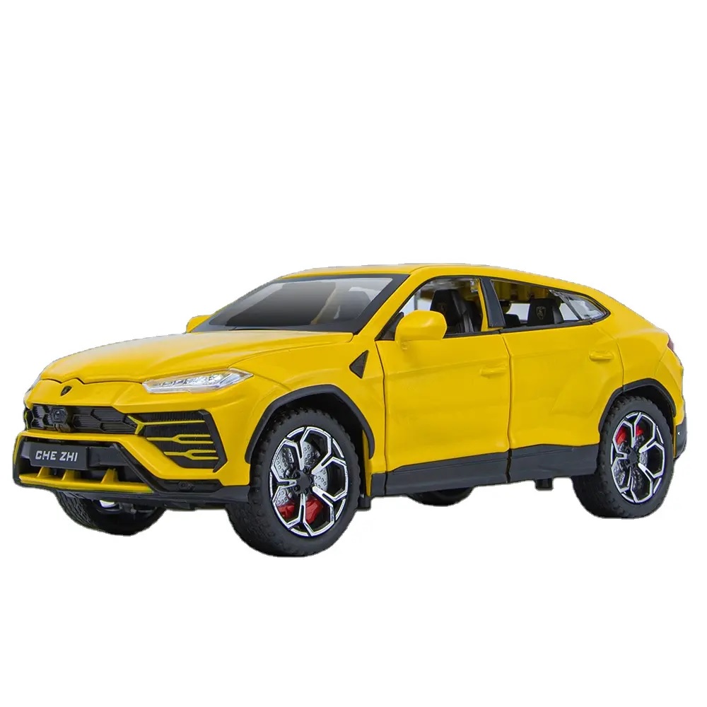 Игрушечная машинка Che Zhi Lamborgini Urus дым, свет, звук, поворот колес 1:24, желтый