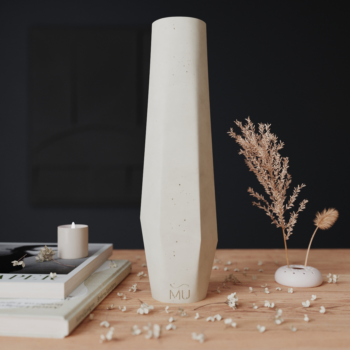 фото Декоративная ваза musko home megan l 35 см бетон кремовая матовая