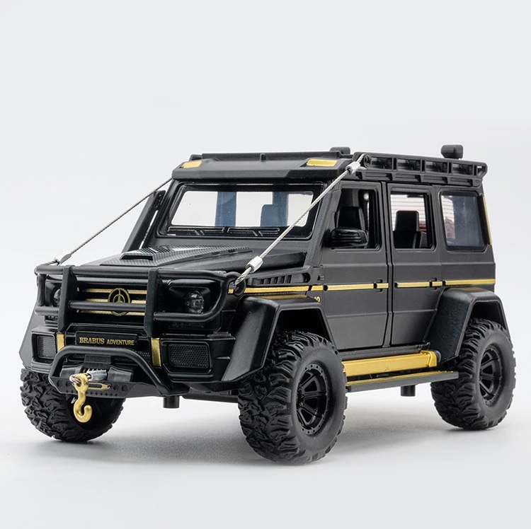 Игрушечная машинка HCL Джип Mercedes Brabus метал, свет, звук, черный