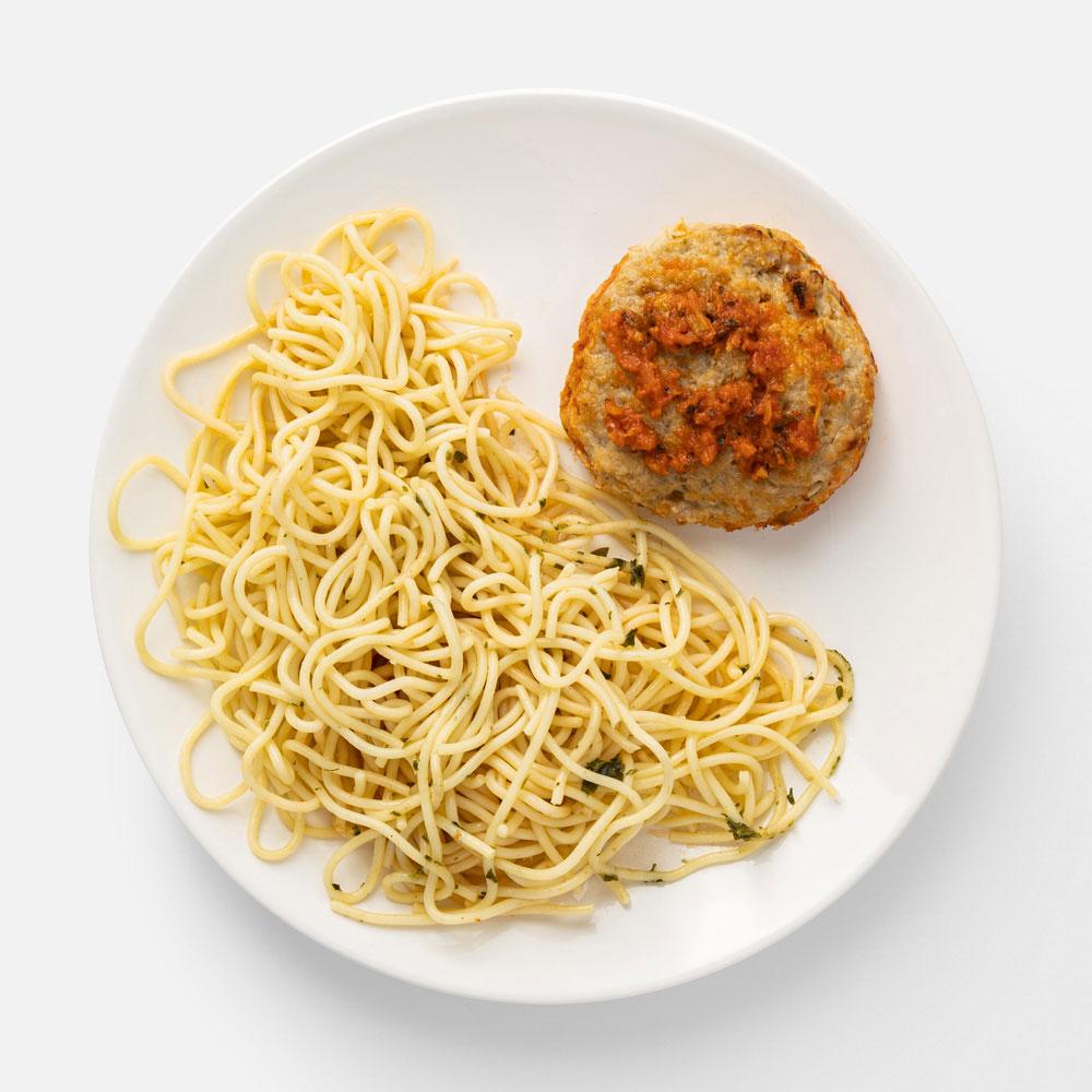 

Биточек Сытно вкусно куриный со спагетти в томатном соусе, 250 г