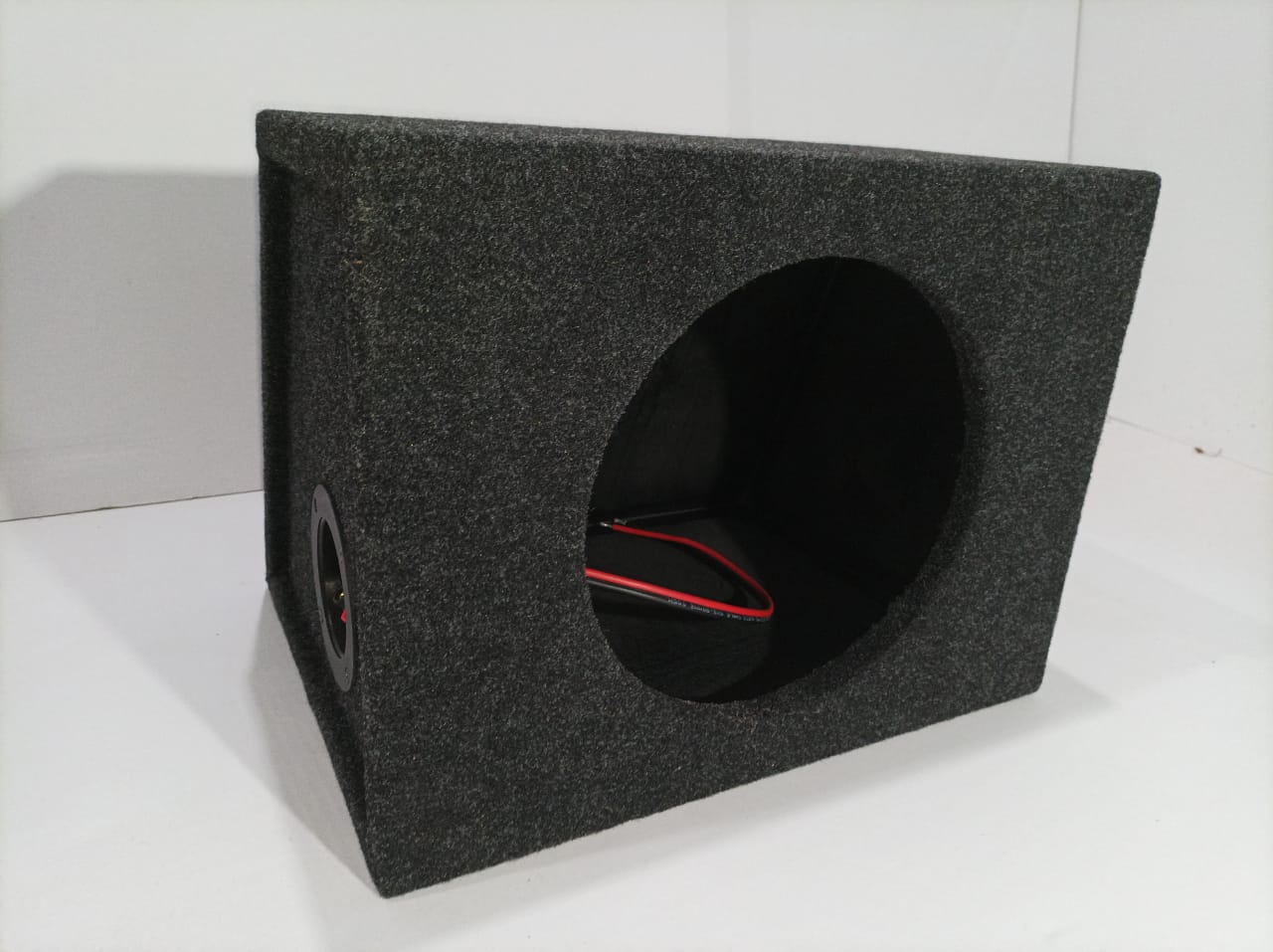 

Короб для сабвуфера 10(235) ЗЯ, ДСП, 23л., Серый, 103Я