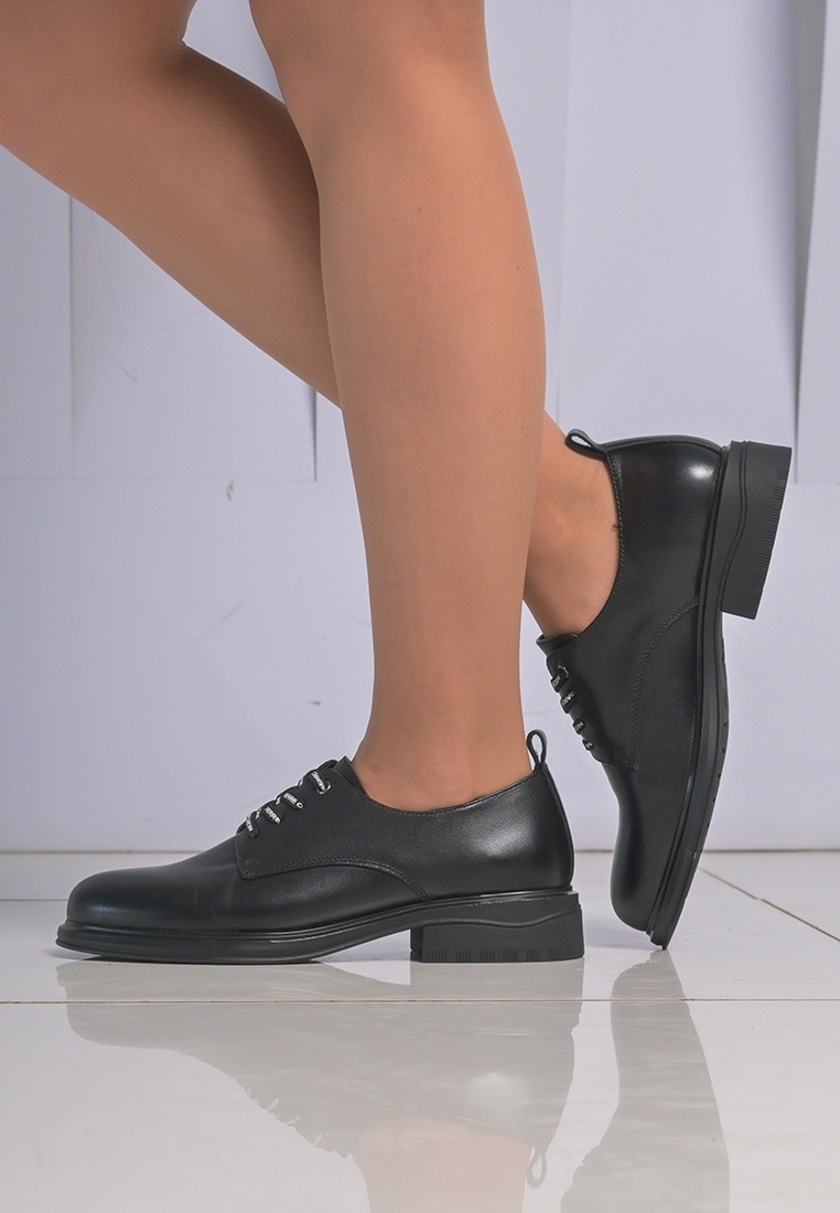 

Полуботинки женские Pierre Cardin JX24AW-17 черные 40 RU, Черный, JX24AW-17