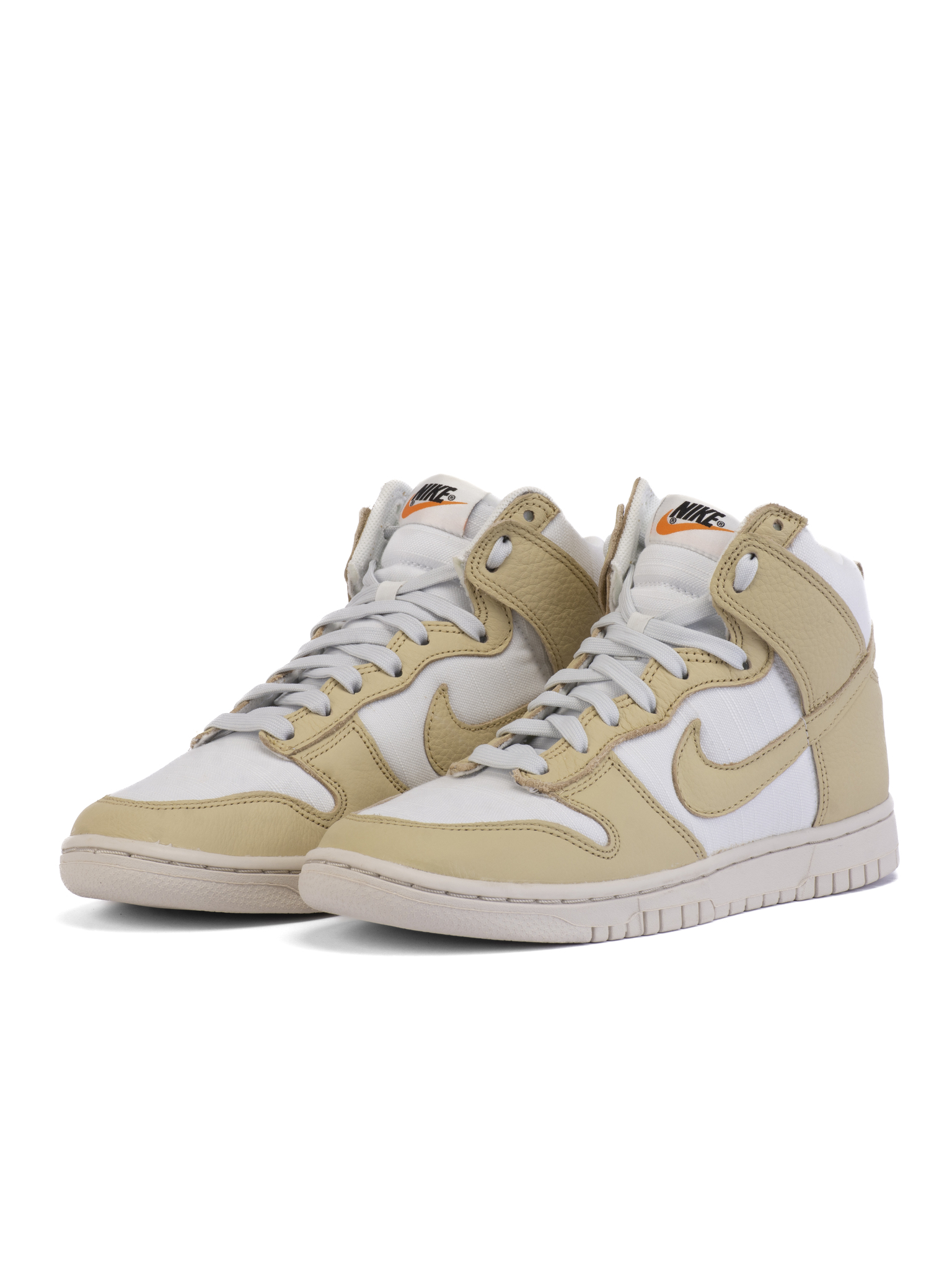 

Кеды унисекс Nike DUNK HIGH LX GOLD бежевые 8 US, Бежевый, DUNK HIGH LX GOLD