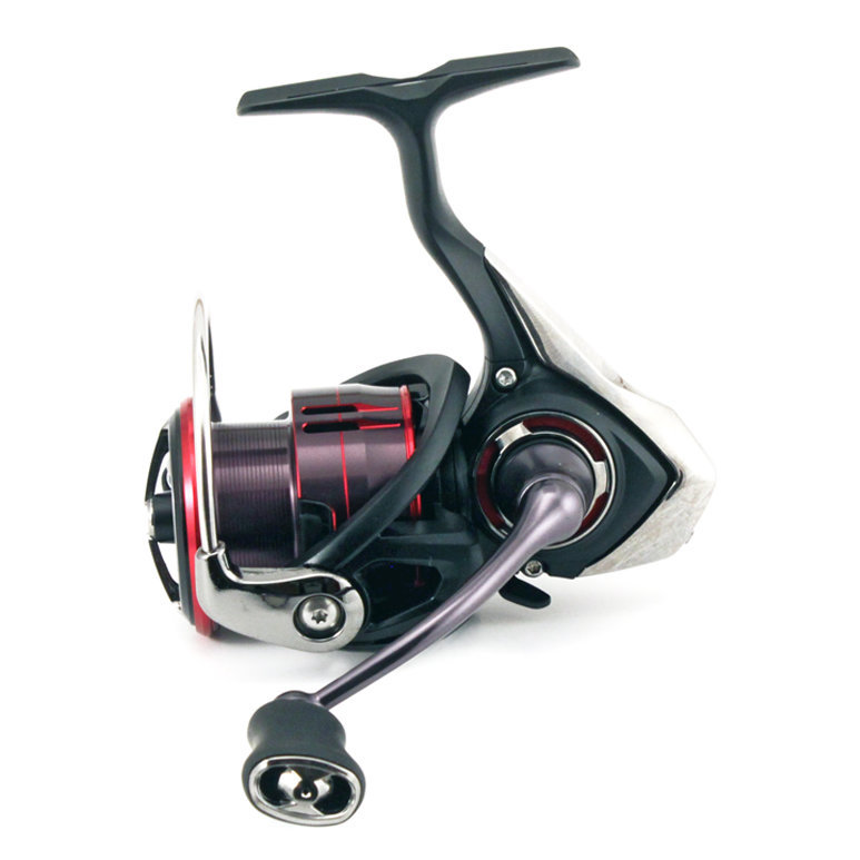 фото Катушка безынерционная daiwa 17 fuego lt 1000d