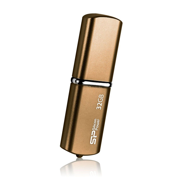 

Флешка Silicon Power LuxMini 720 32ГБ Brown (SP032GBUF2720V1Z), LuxMini 720