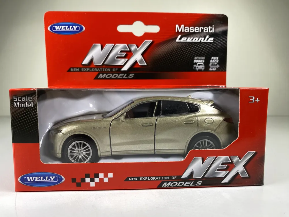 Машинка Welly Maserati Levante 138 бежевый 43739W 990₽