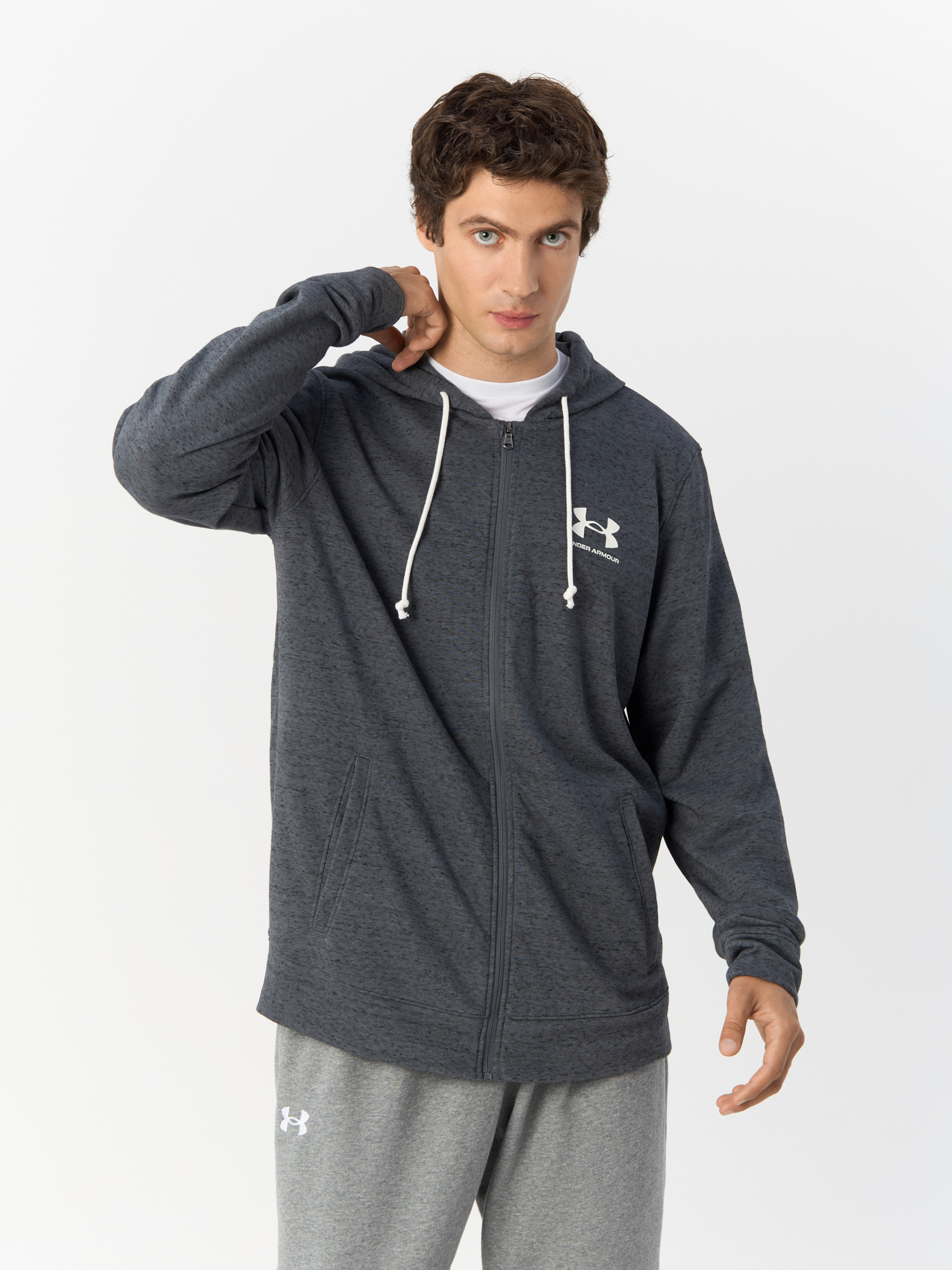 Толстовка мужская Under Armour 1370409 серая MD