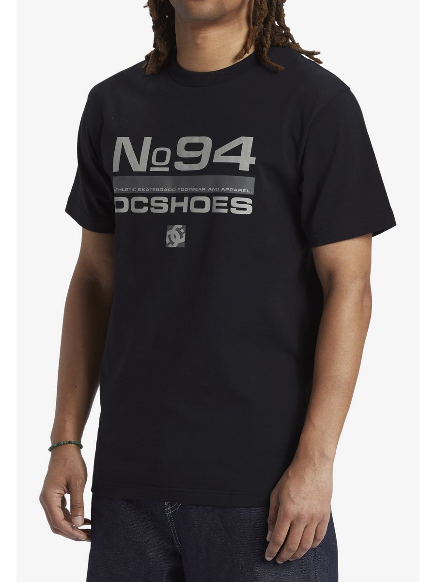 

Футболка унисекс DC SHOES DC121000I черная L, Черный, DC121000I