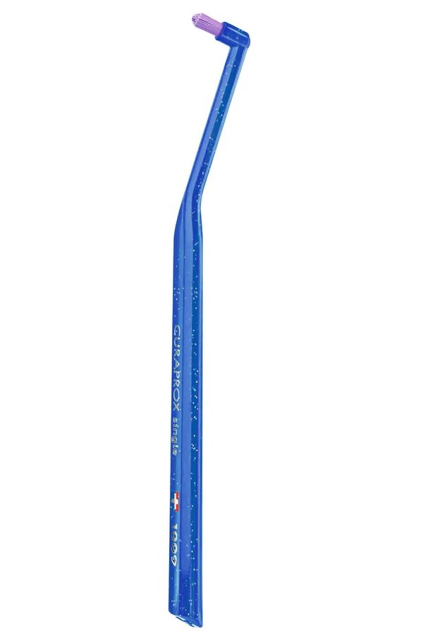 Щётка зубная Curaprox Single & Sulcula монопучковая, длина пучка 9 мм, синяя