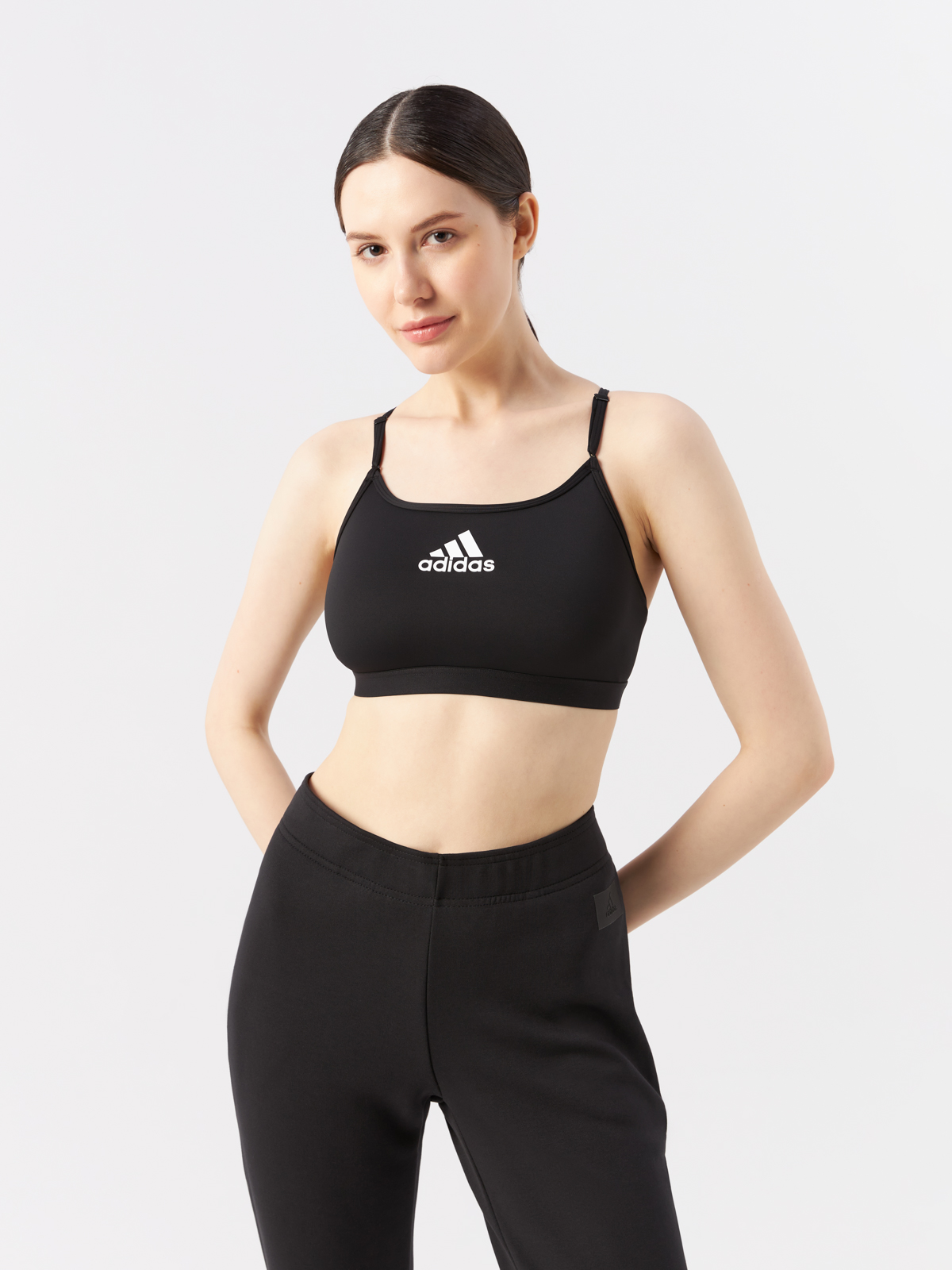 Топ женский Adidas Aeroreact Training Light-support HE9067 L Вьетнам черный