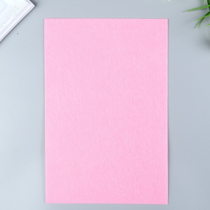 

Фетр жесткий 1 мм 20х30 см св.розовый микс, Floristic magic