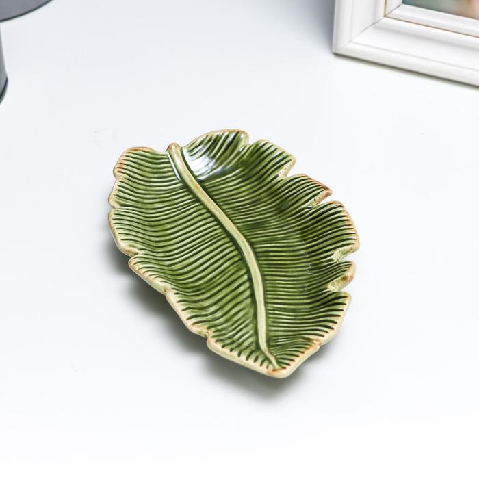 фото Тарелка декоративная керамика "пальмовый листок" 2,2х10х16 см nobrand