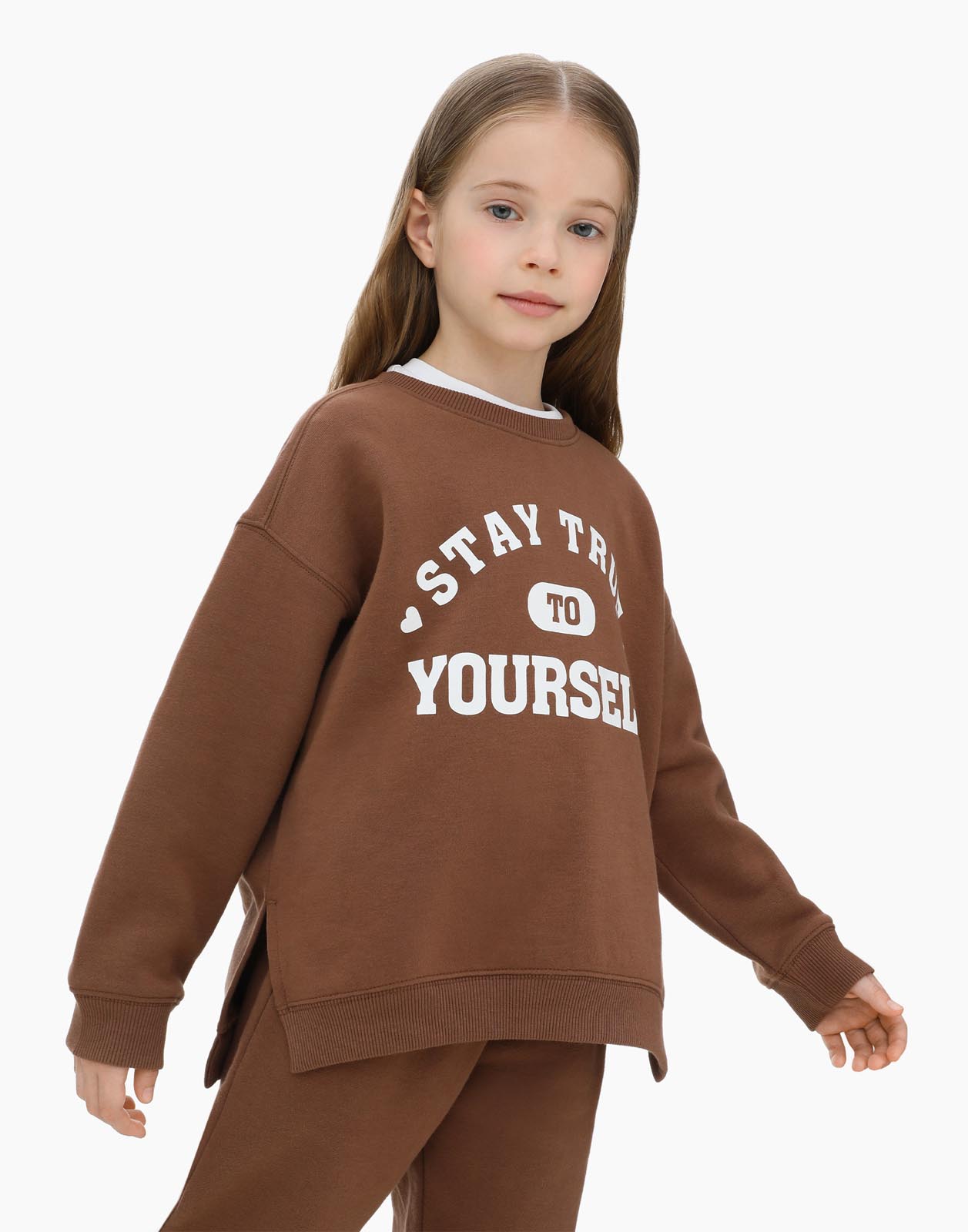 Джемпер для девочек Gloria Jeans GAC020666 коричневый 6-7л/122 (31)