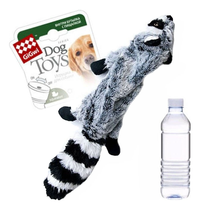 фото Мягкая игрушка для собак gigwi шкурка енота, серый, белый, черный, длина 52 см