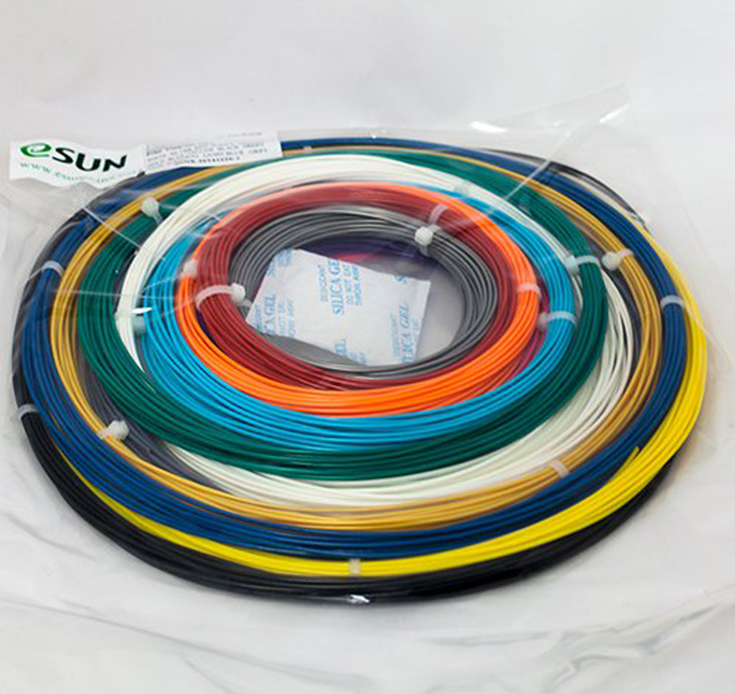 

Комплект ABS-пластика ESUN 1.75 мм, 14 цветов по 9 метров (ABS175 Kits 3D Pens)