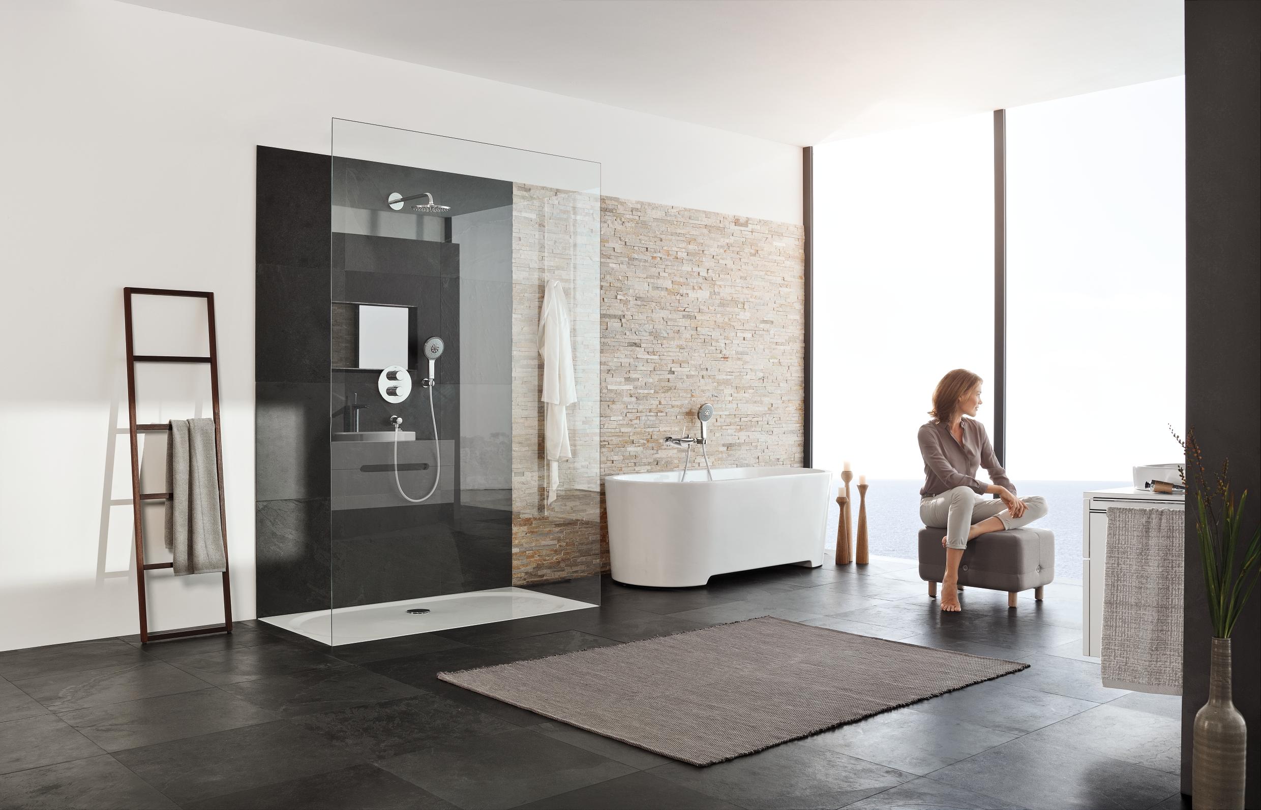 фото Смеситель для ванны grohe eurodisc joy 23431000 хром