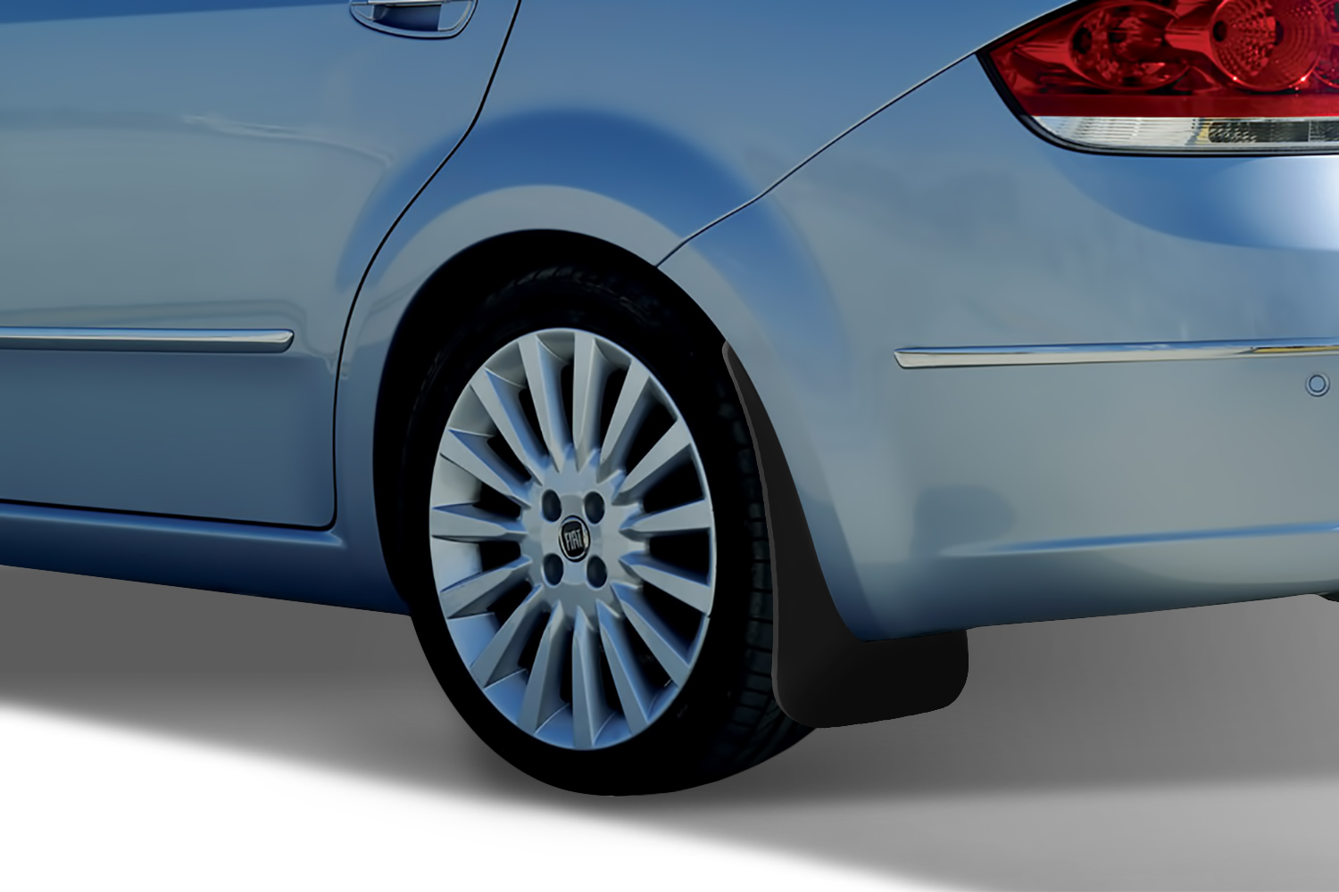 

Брызговики задние FIAT Linea, 2007->(стандарт)