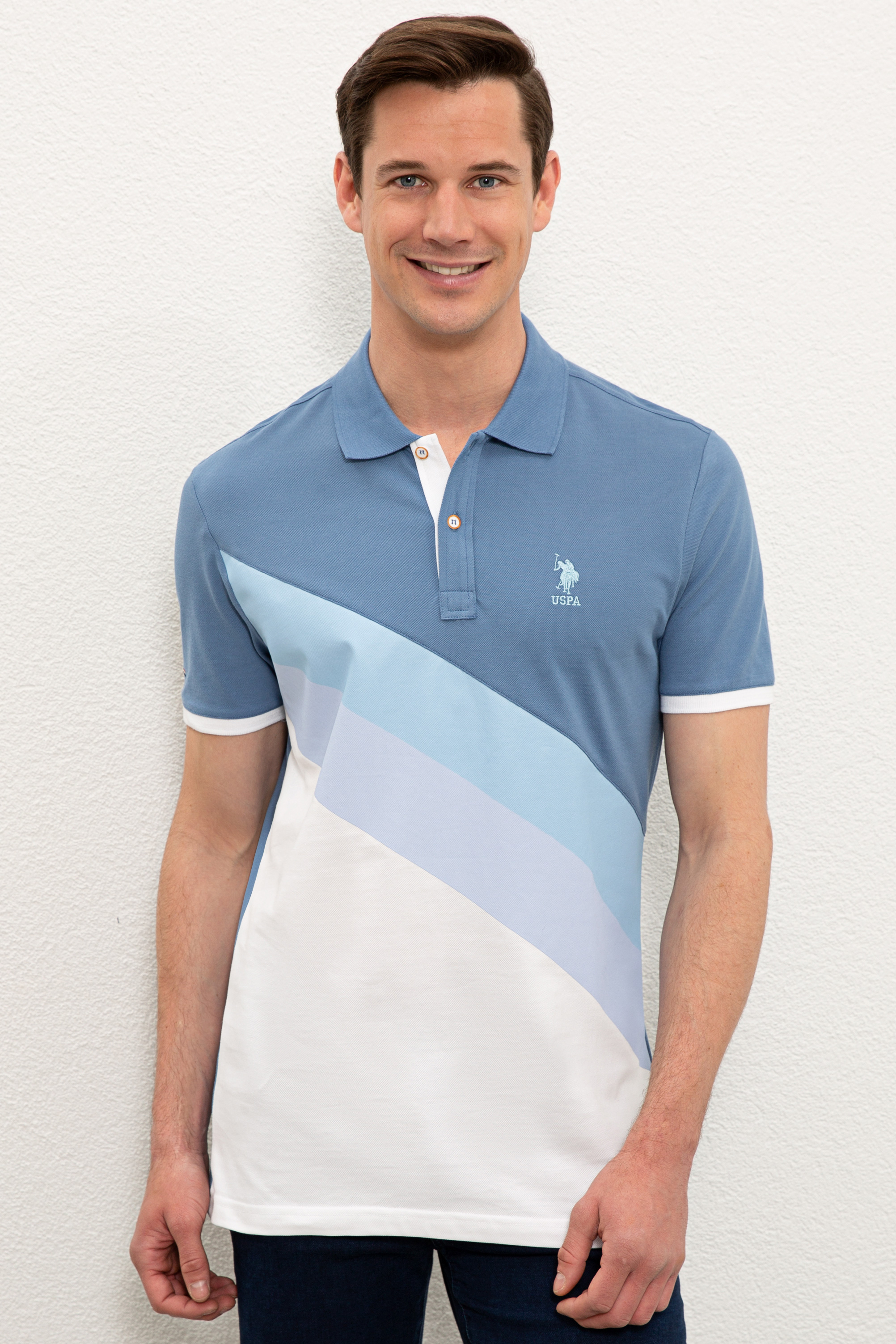 

Футболка мужская U.S. POLO Assn. G081GL0110RON голубая XS, G081GL0110RON