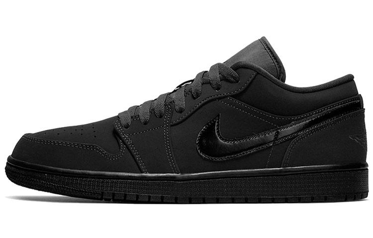 

Кеды унисекс Jordan Air Jordan 1 Low triple black черные 40 EU, Черный, Air Jordan 1 Low triple black