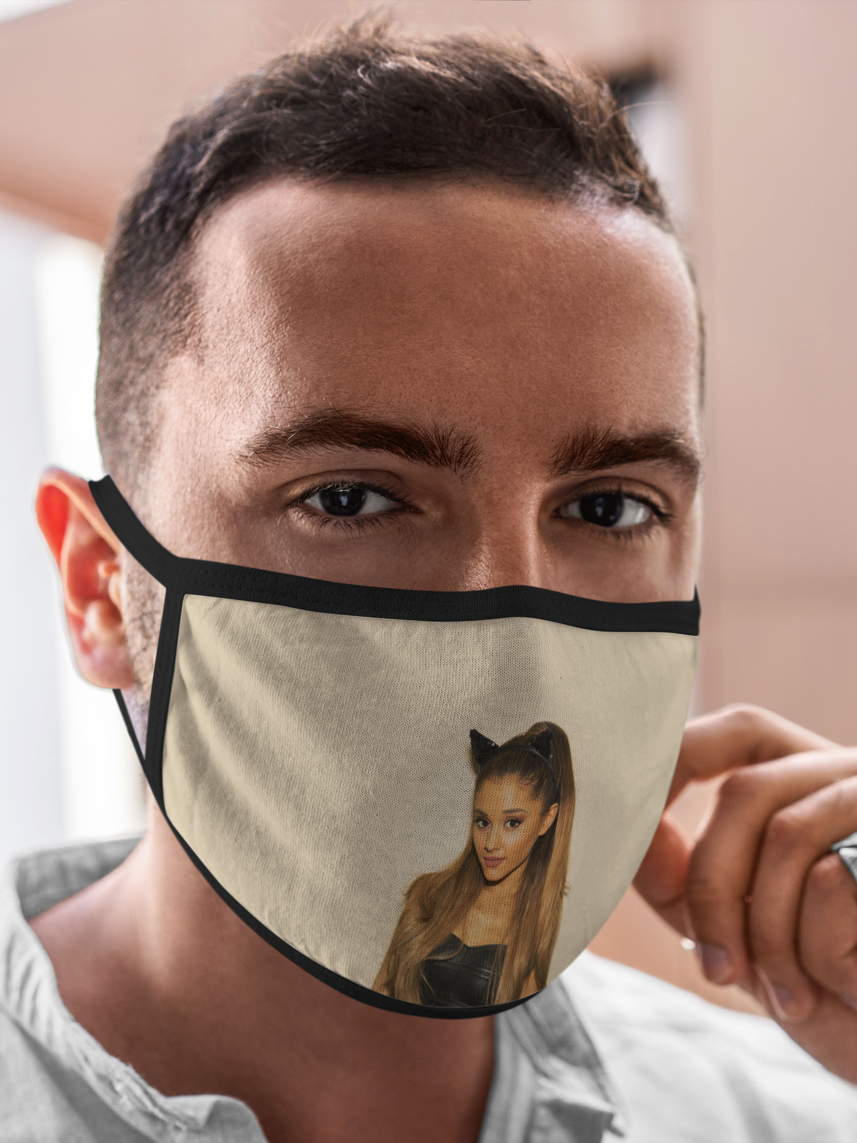 

Многоразовая маска унисекс Burnettie Ариана Гранде Ariana Grande, Разноцветный, Ариана Гранде Ariana Grande