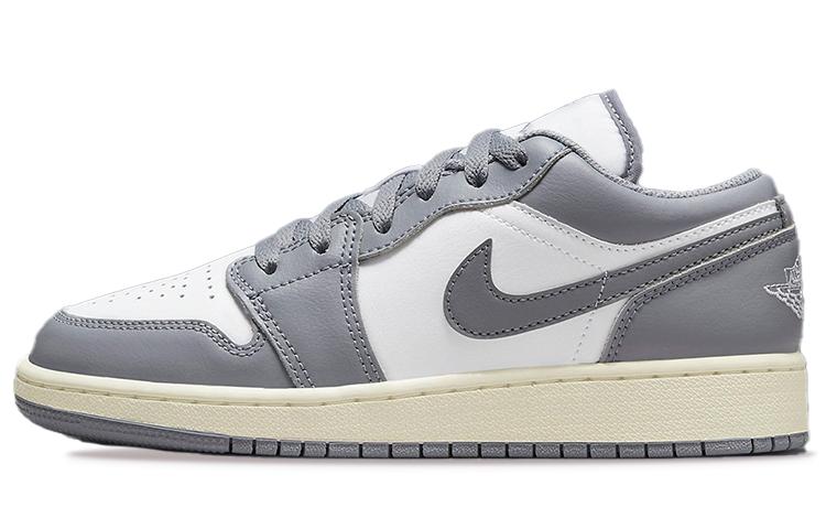 

Кеды унисекс Jordan Air Jordan 1 Low Vintage Grey GS серые 39 EU, Серый, Air Jordan 1 Low Vintage Grey GS