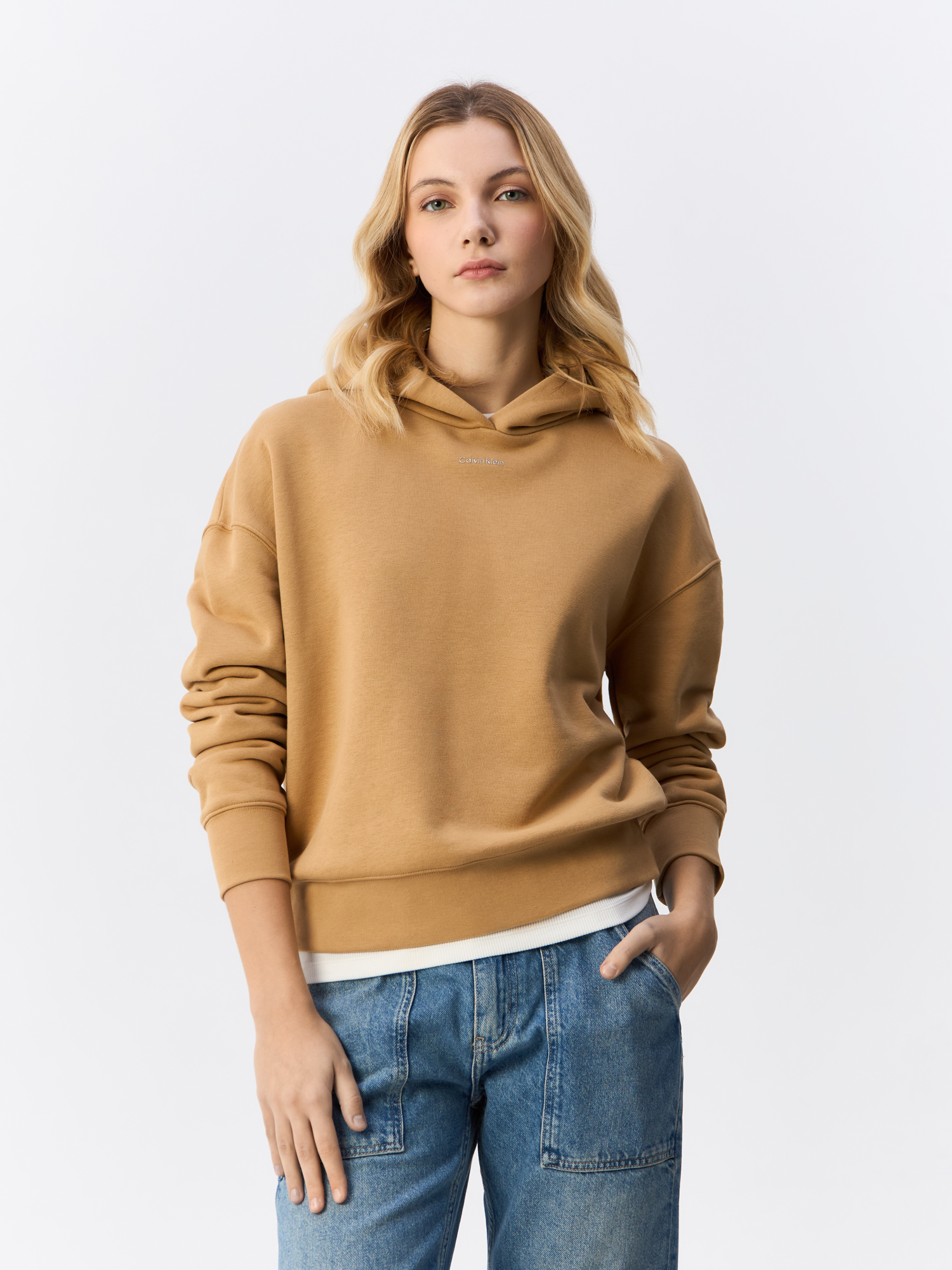 

Худи женское Calvin Klein K20K207202 коричневое S, Коричневый, K20K207202