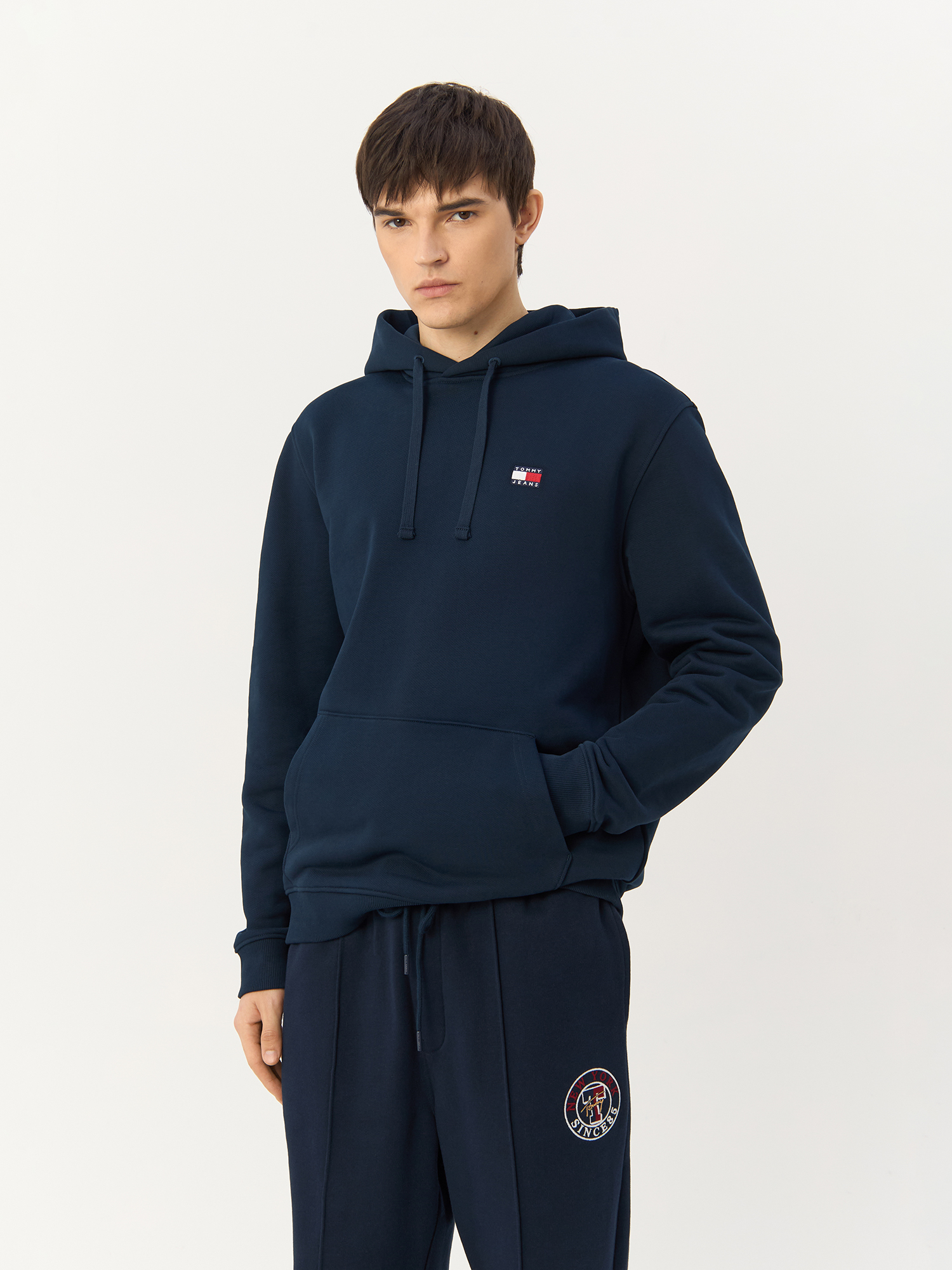 Худи мужское Tommy Jeans DM0DM17988 синее XXL