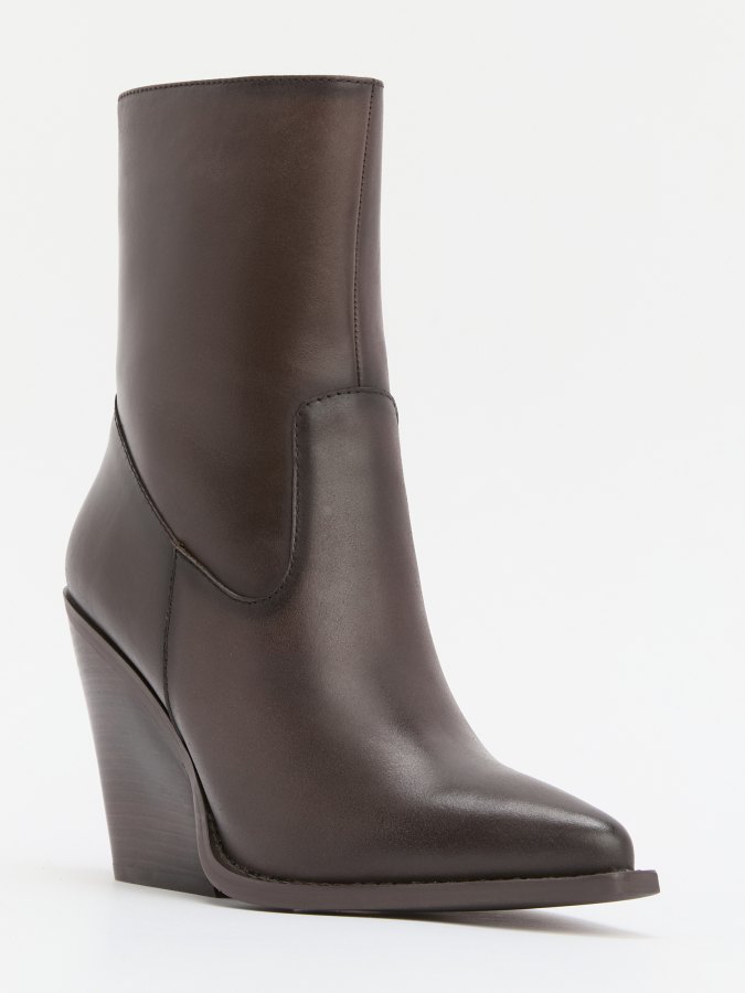 

Полусапоги женские Tendance CLF546B-08 коричневые 39 EU, Коричневый, CLF546B-08
