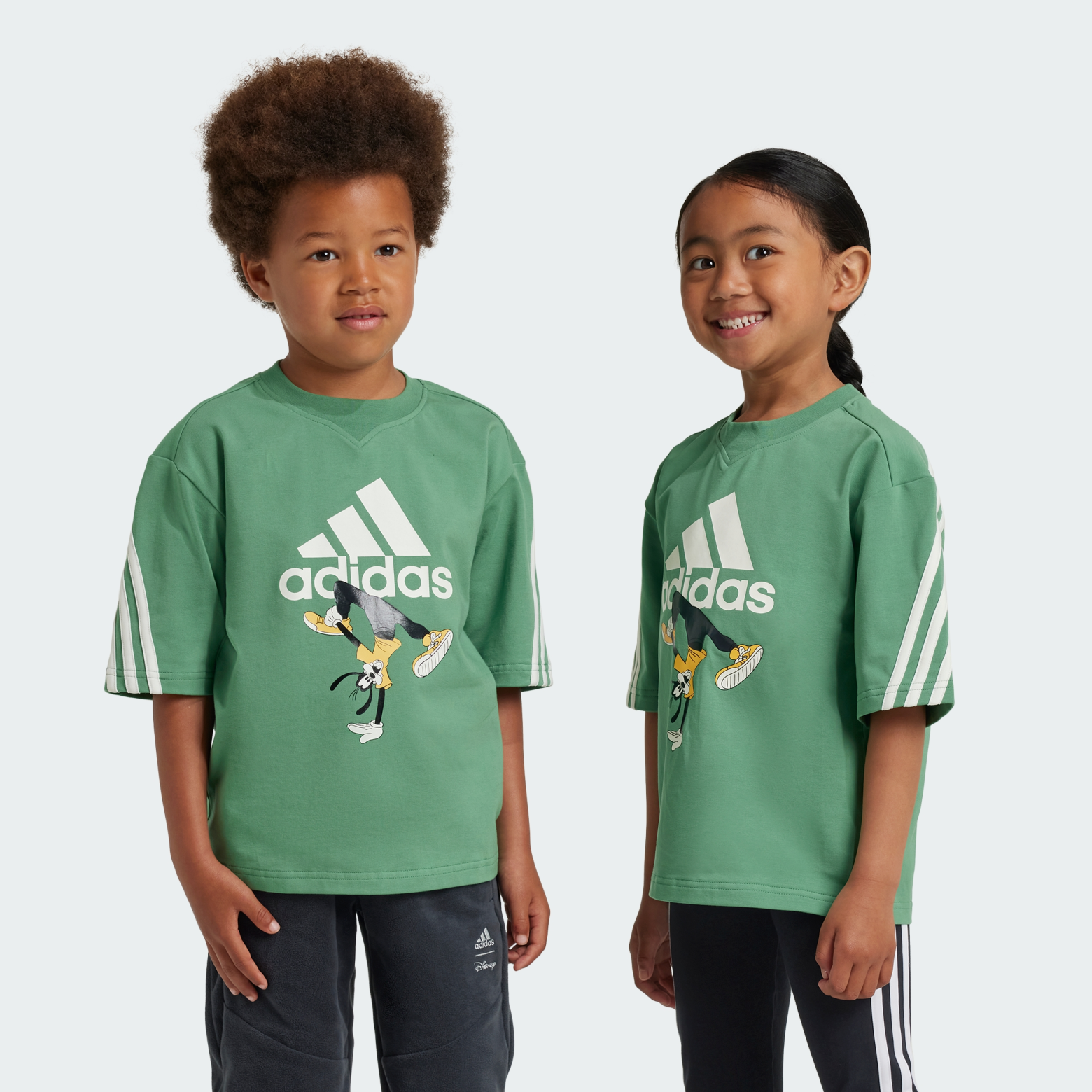

Футболка Adidas для мальчиков, IW0668, зелёная AF4K, размер 128, Зеленый, Disney Mickey Mouse