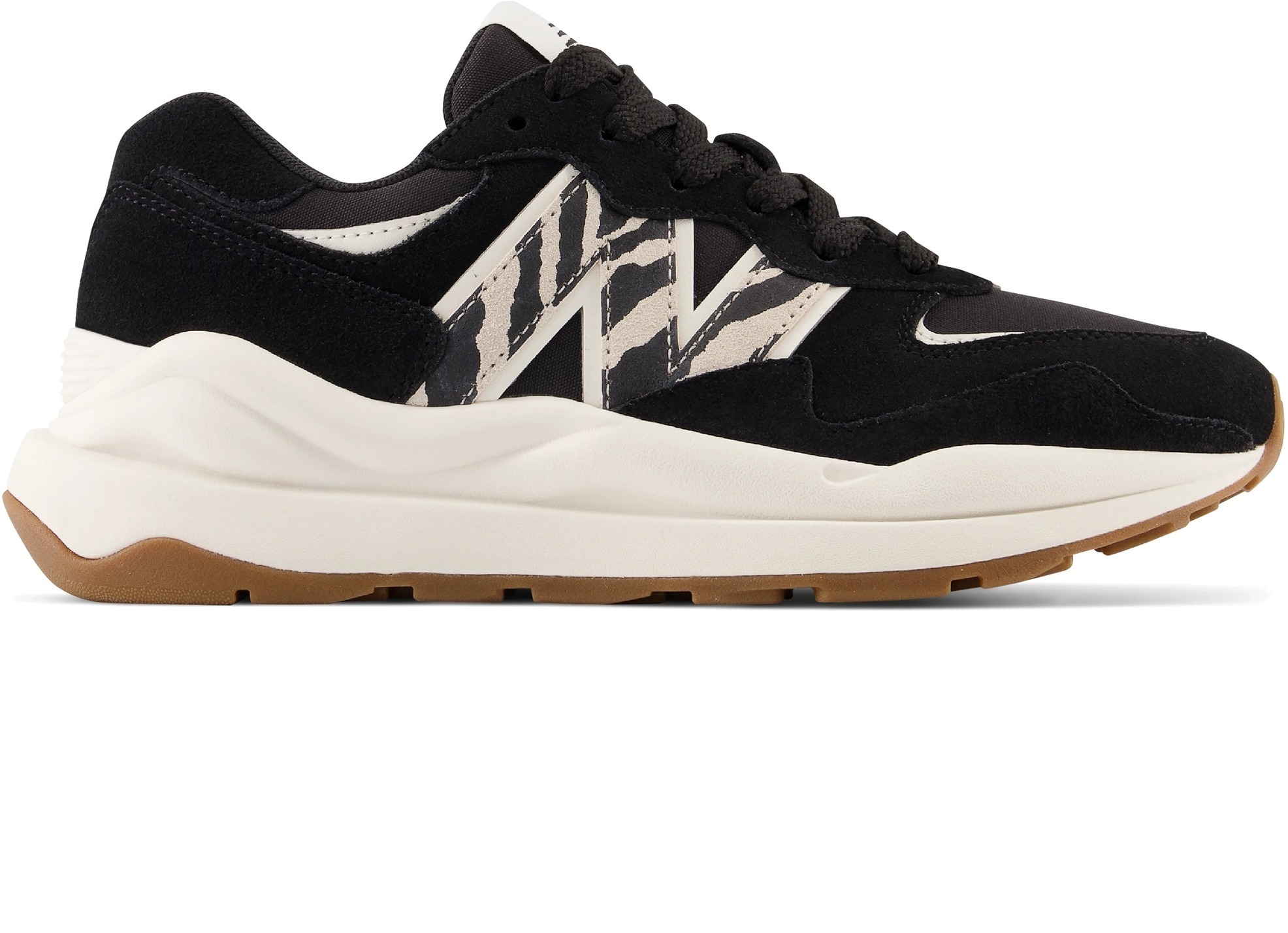 

Кроссовки женские New Balance 740 черные 6 US, Черный, 740