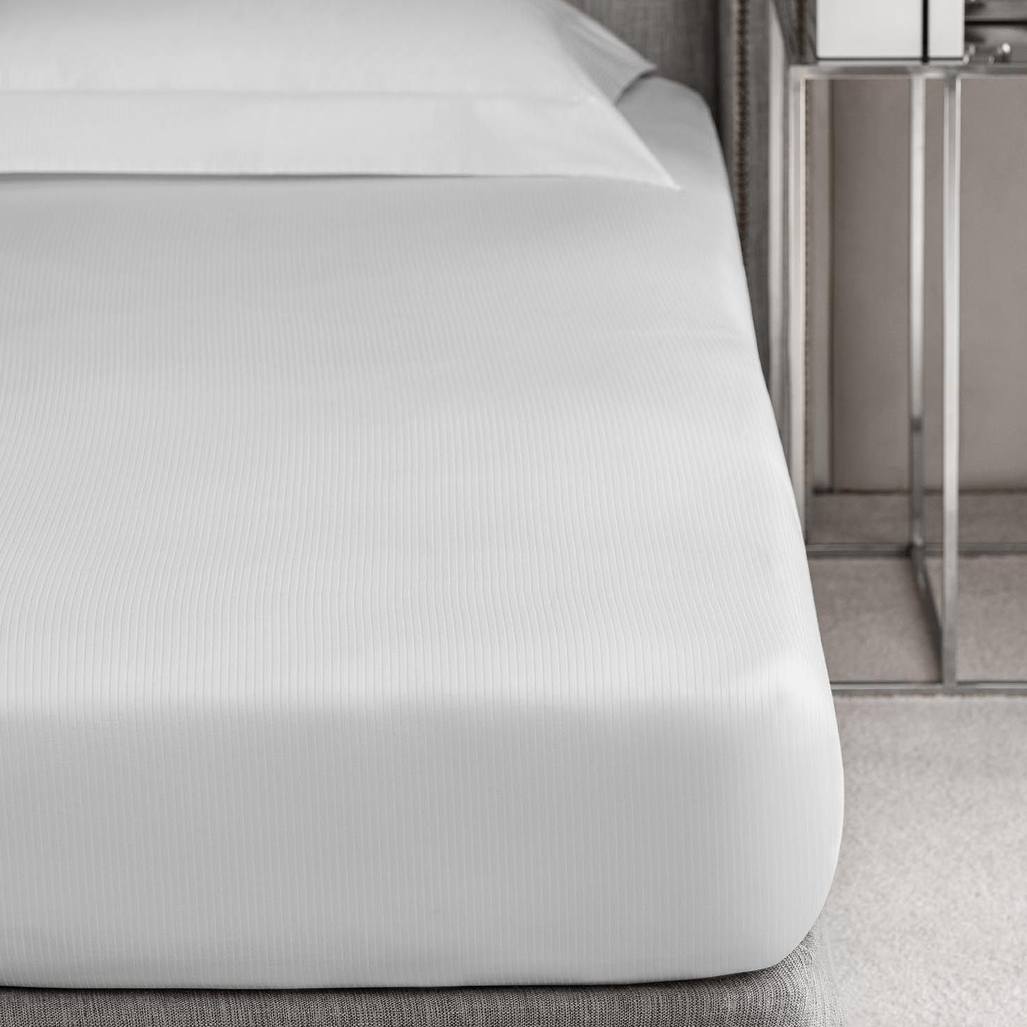 

Простыня на резинке Togas Тавит 160x200+35, ТАВИТ