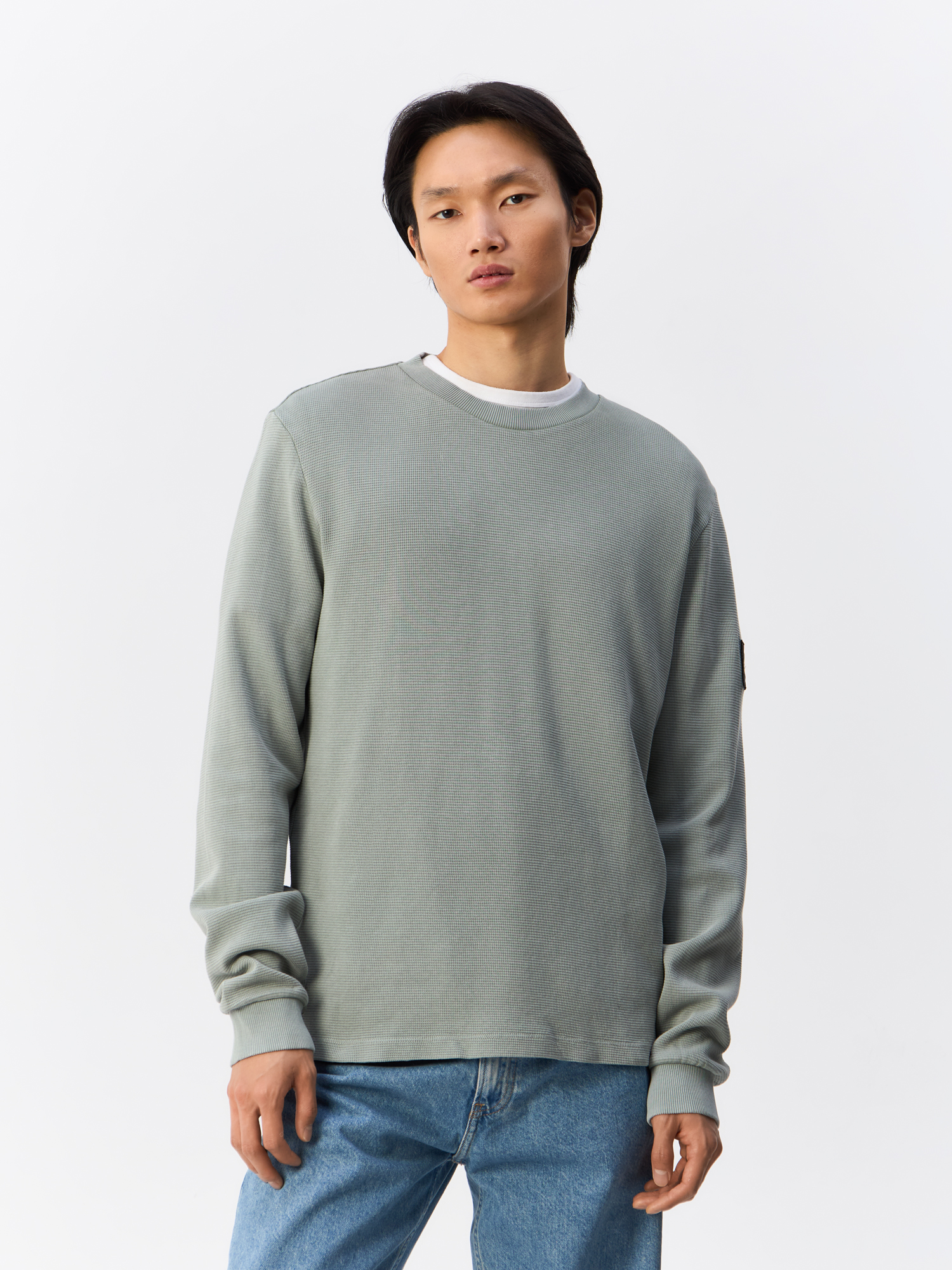 

Лонгслив мужской Calvin Klein Jeans J30J325496 серый L, J30J325496