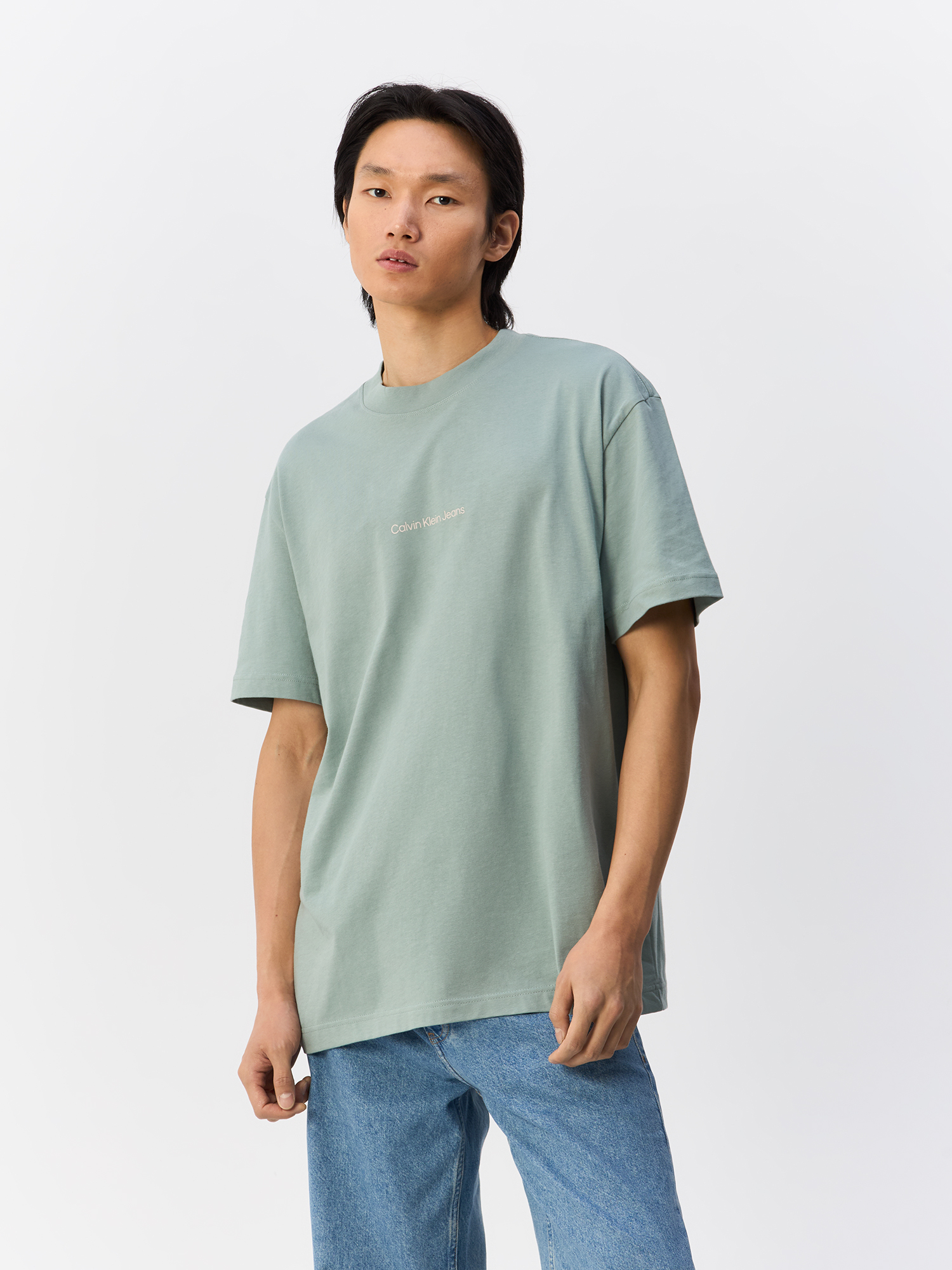 

Футболка мужская Calvin Klein Jeans J30J325688 серая XXL, Серый, J30J325688