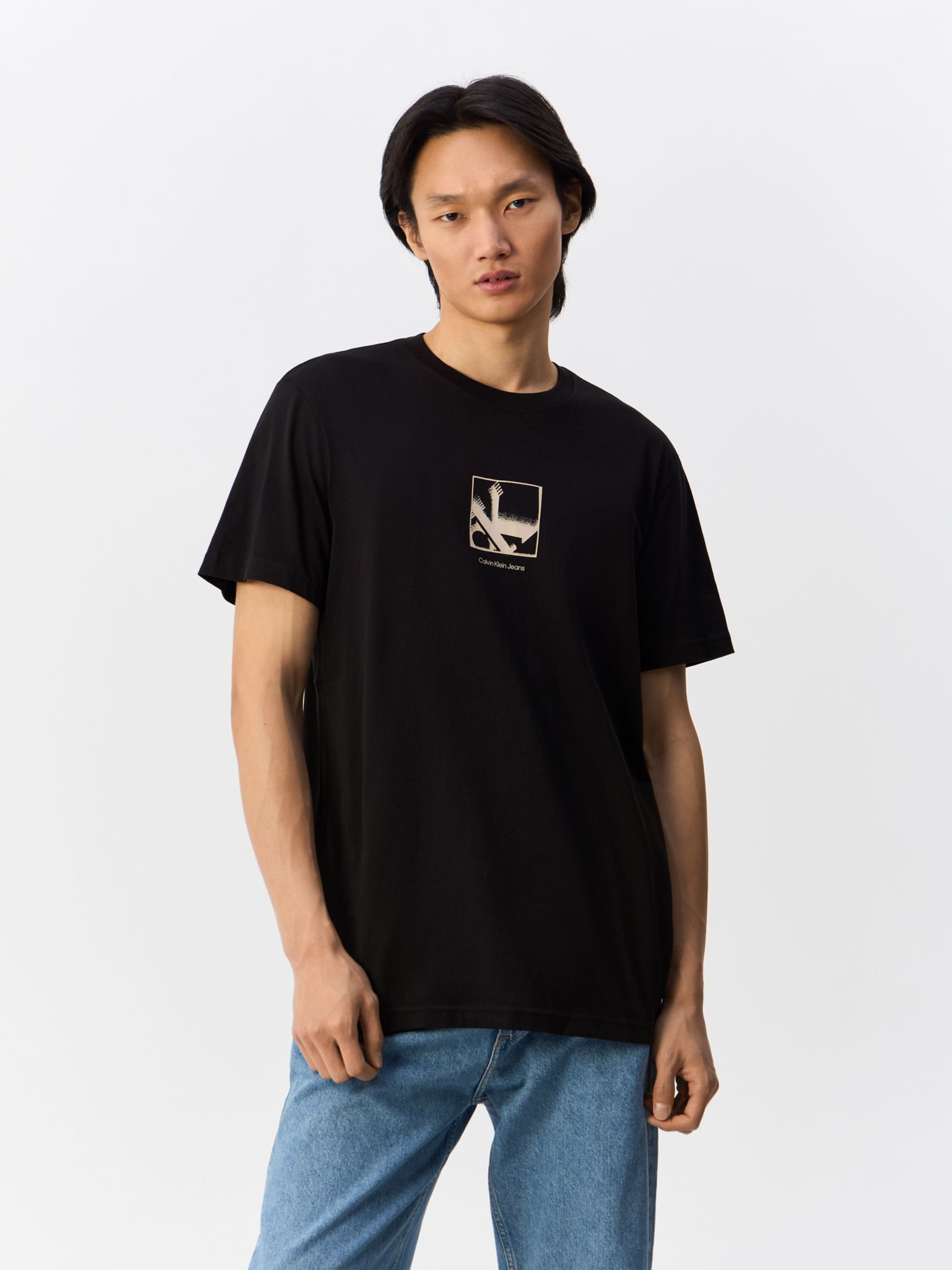 

Футболка мужская Calvin Klein Jeans J30J325687 черная S, Черный, J30J325687
