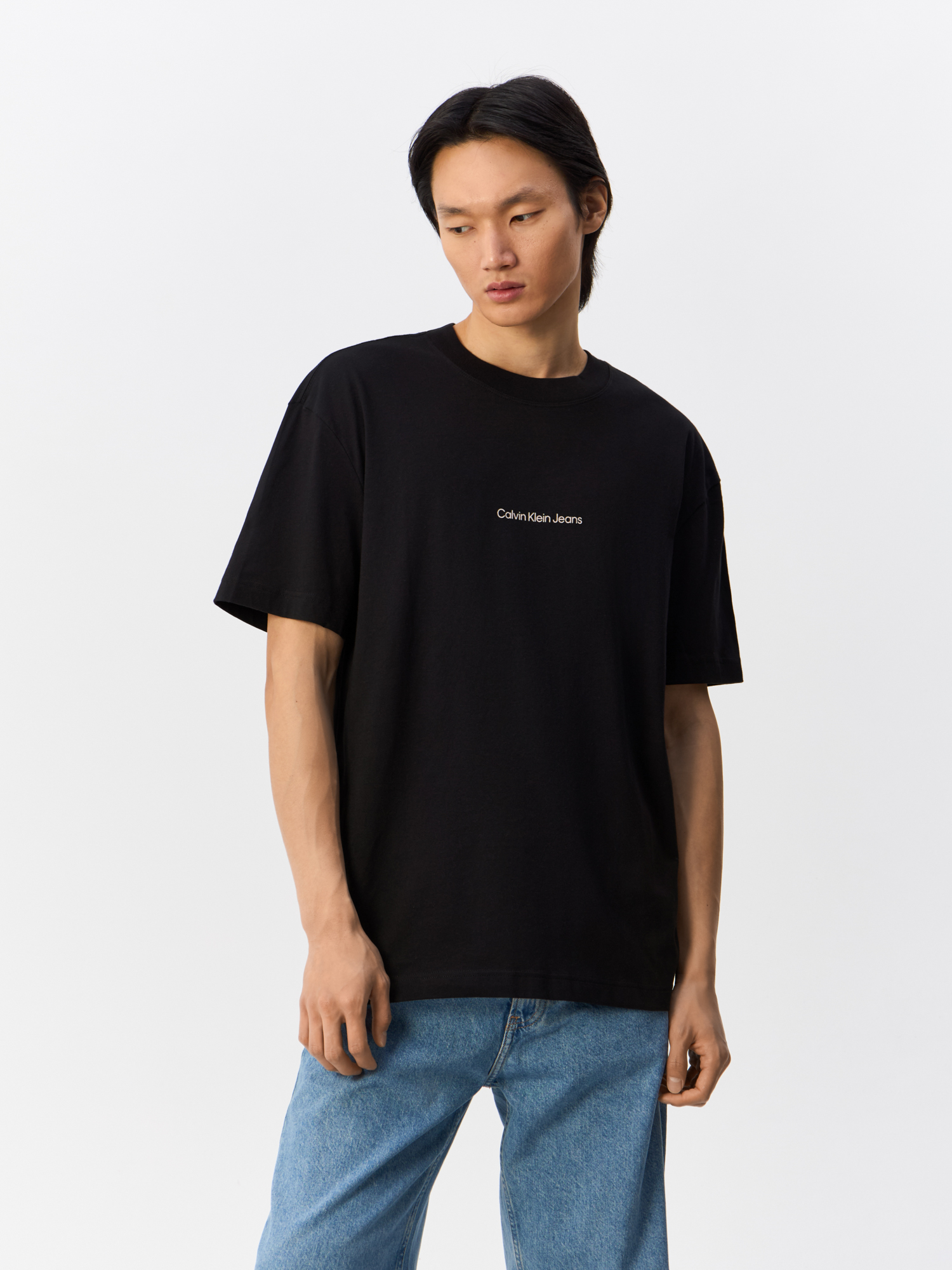 

Футболка мужская Calvin Klein Jeans J30J325688 черная XXL, Черный, J30J325688