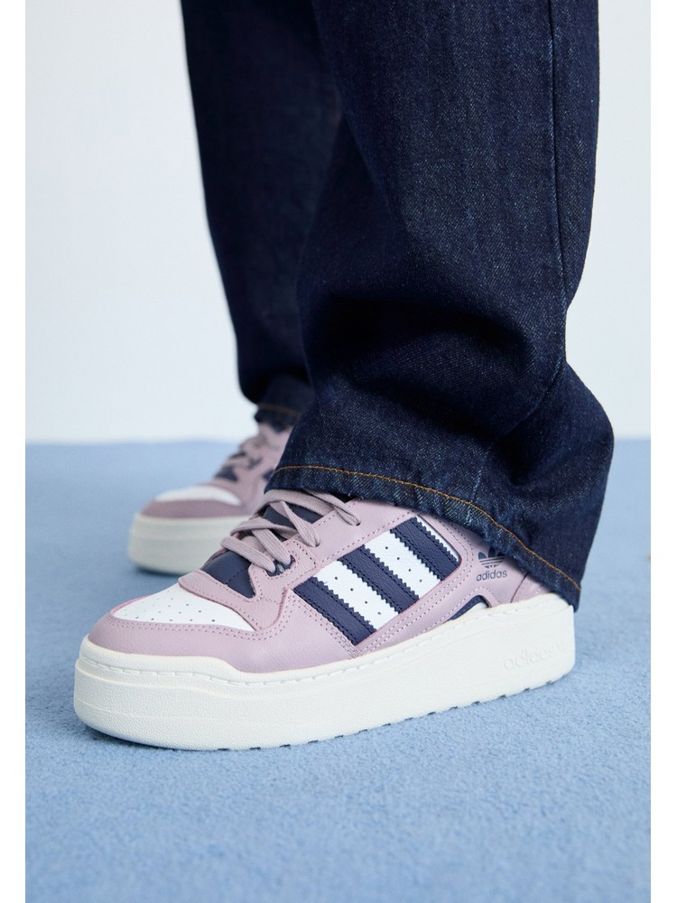 

Кеды женские Adidas Originals AD111A2HG розовые 37 1/3 EU, Розовый, AD111A2HG