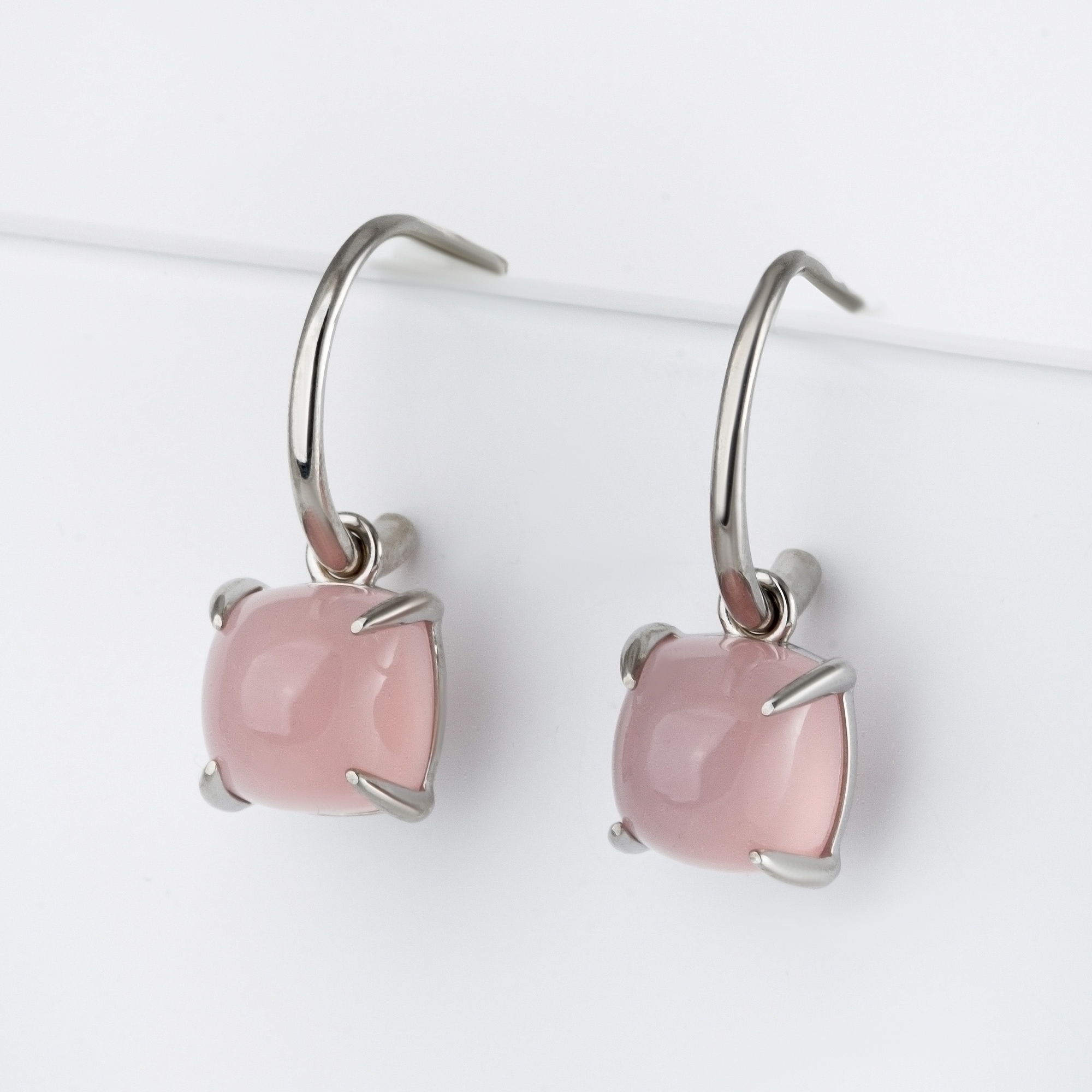 

Серьги из серебра с халцедоном НАШЕ ЗОЛОТО 9В232445-49, 9В232445-49