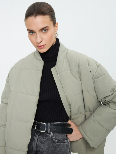 

Бомбер женский ZARINA 3122426126 зеленый XS, 3122426126