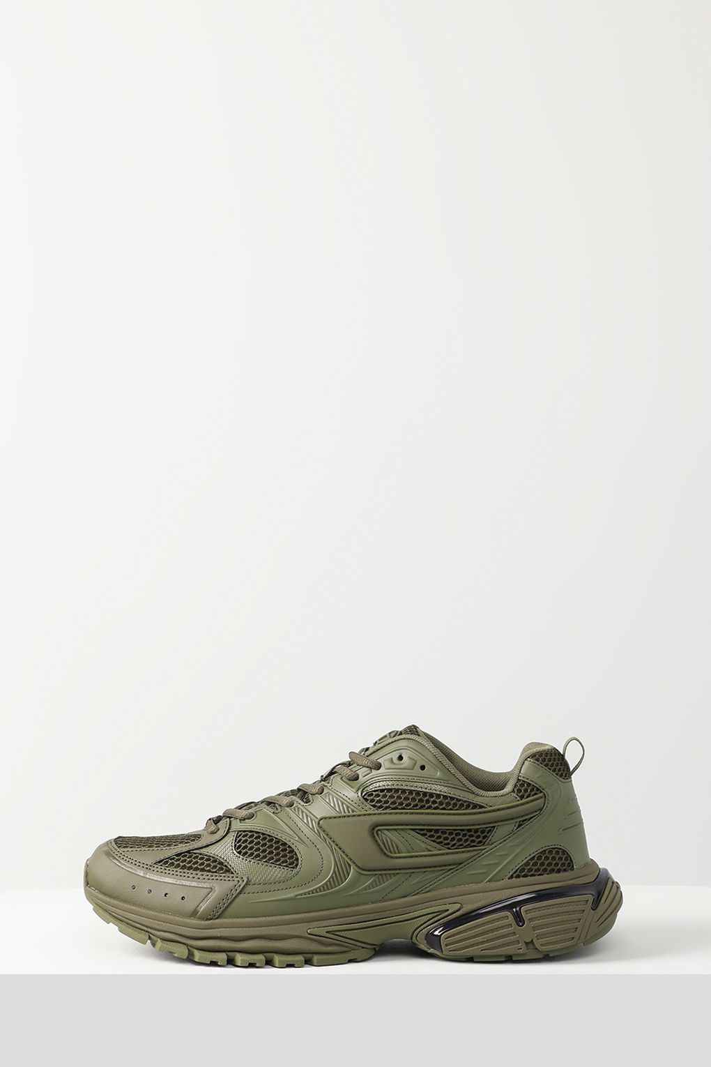 

Кроссовки мужские DIESEL Y03373 хаки 45 EU, Y03373