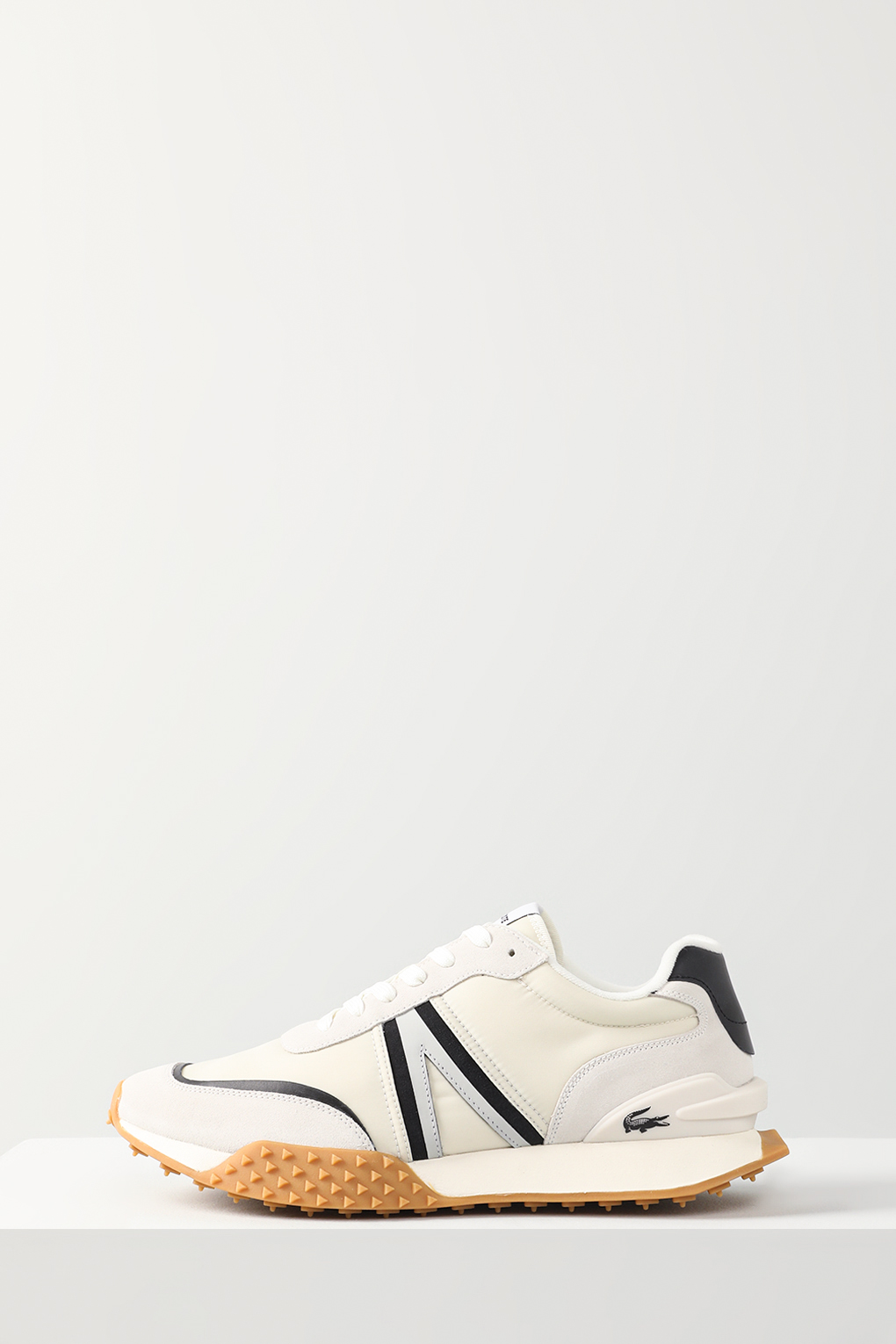 

Кроссовки мужские Lacoste 747SMA011 белые 9 US, Белый, 747SMA011