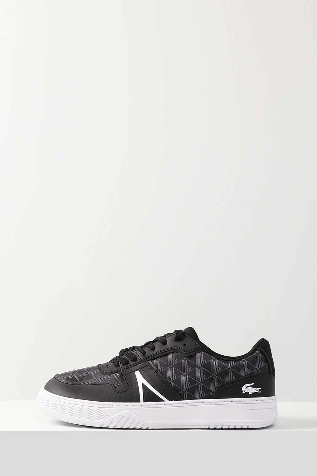

Кеды мужские Lacoste 747SMA0055 черные 10 US, Черный, 747SMA0055